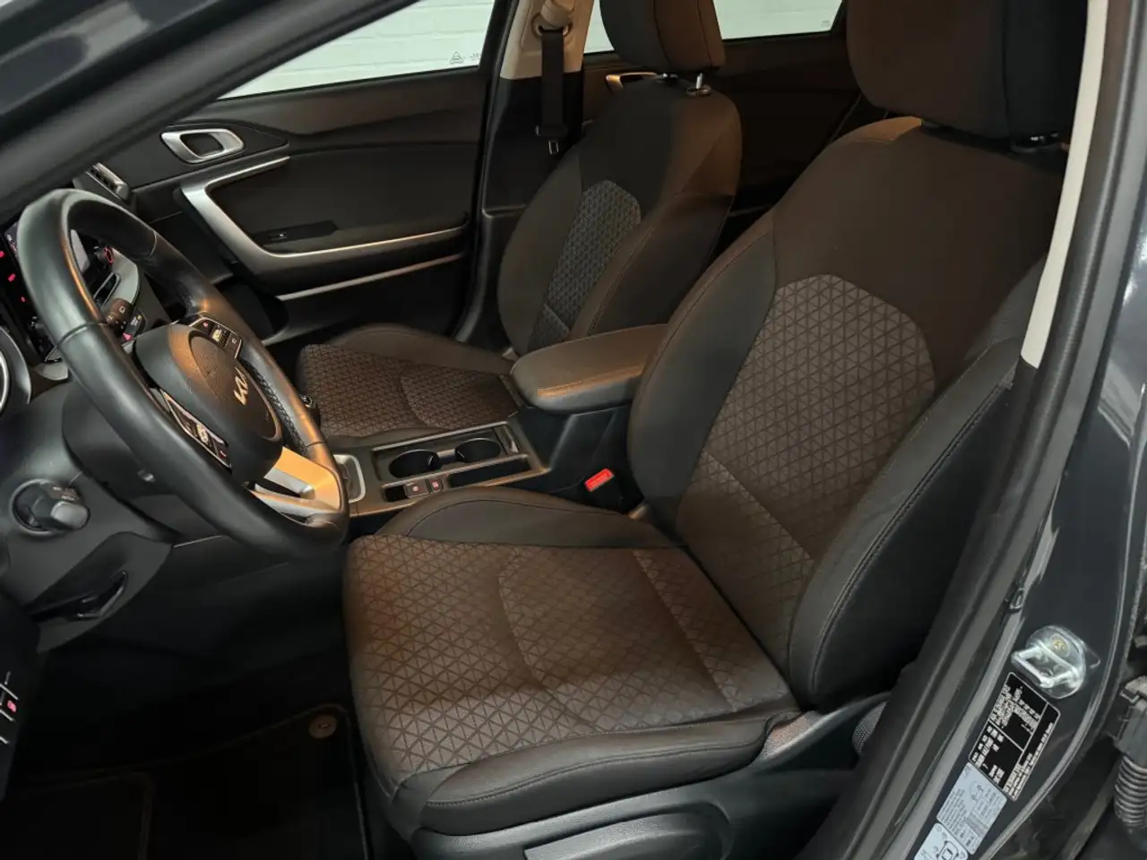 Kia Ceed Sportswagon 1.5 T-GDI Vision Sportswagon / 26429 k, миниатюра 11