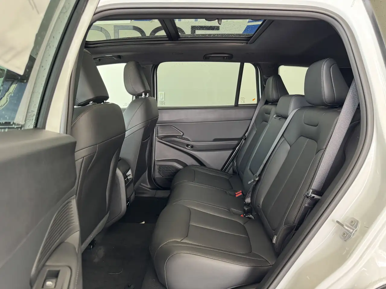 Jeep Cherokee снимка Jeep Cherokee