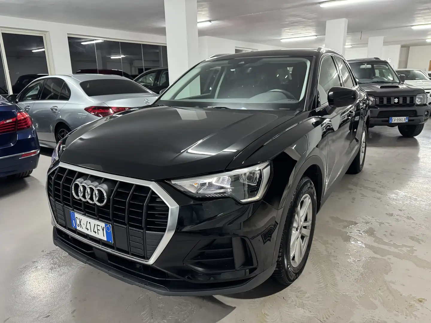 Audi Q3 35 2.0 tdi Business s-tronic Nero - 1