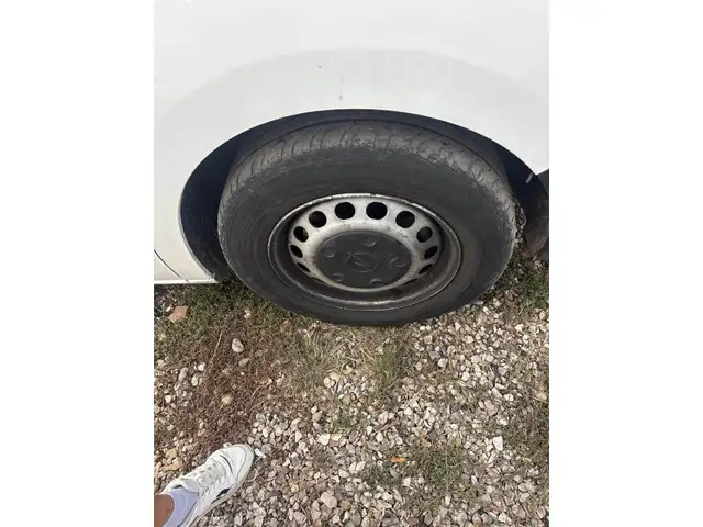 Opel Vivaro view 7
