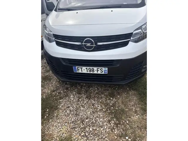 Opel Vivaro view 6