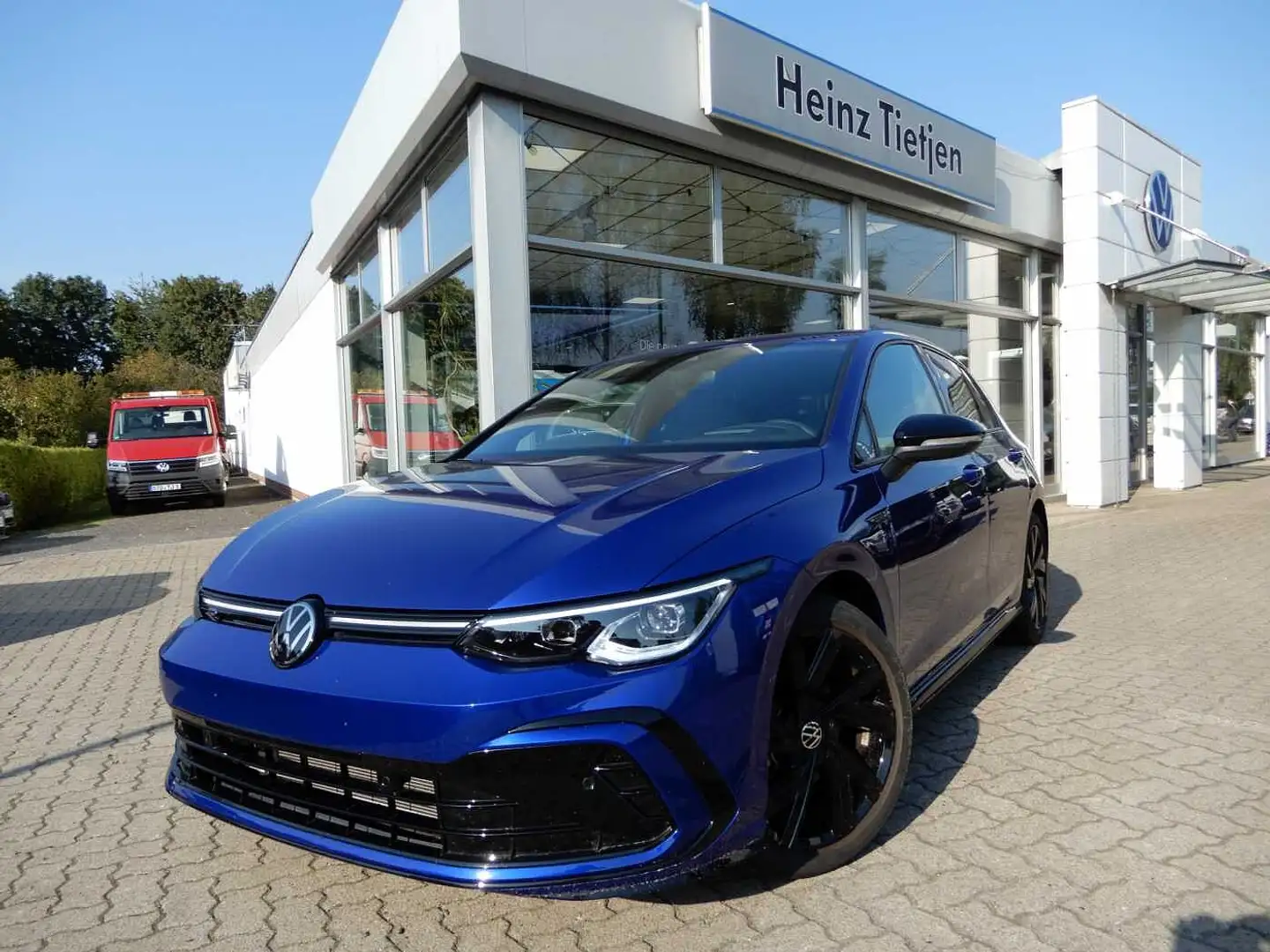 Volkswagen Golf VIII 2.0 TDI SCR DSG R-Line Bleu - 1