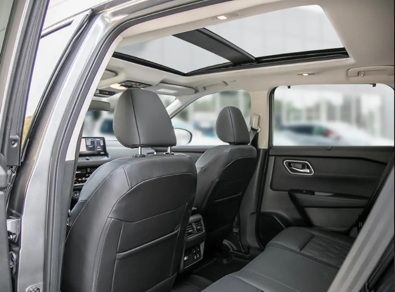 Nissan Rogue снимка Nissan Rogue