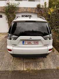 2.2 DI-D 4WD TC-SST Motion