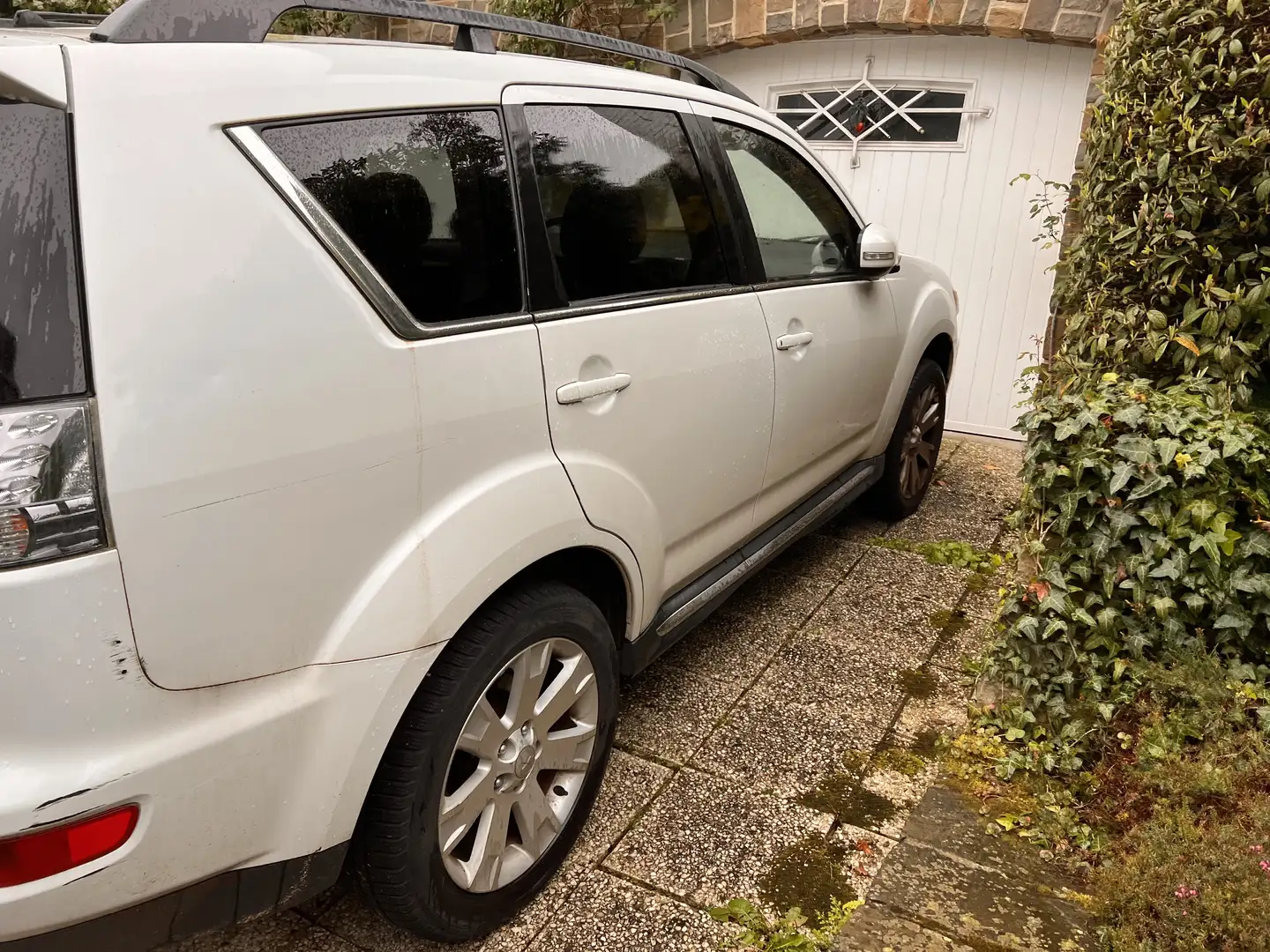 Mitsubishi Outlander 2.2 DI-D 4WD TC-SST Motion - 2