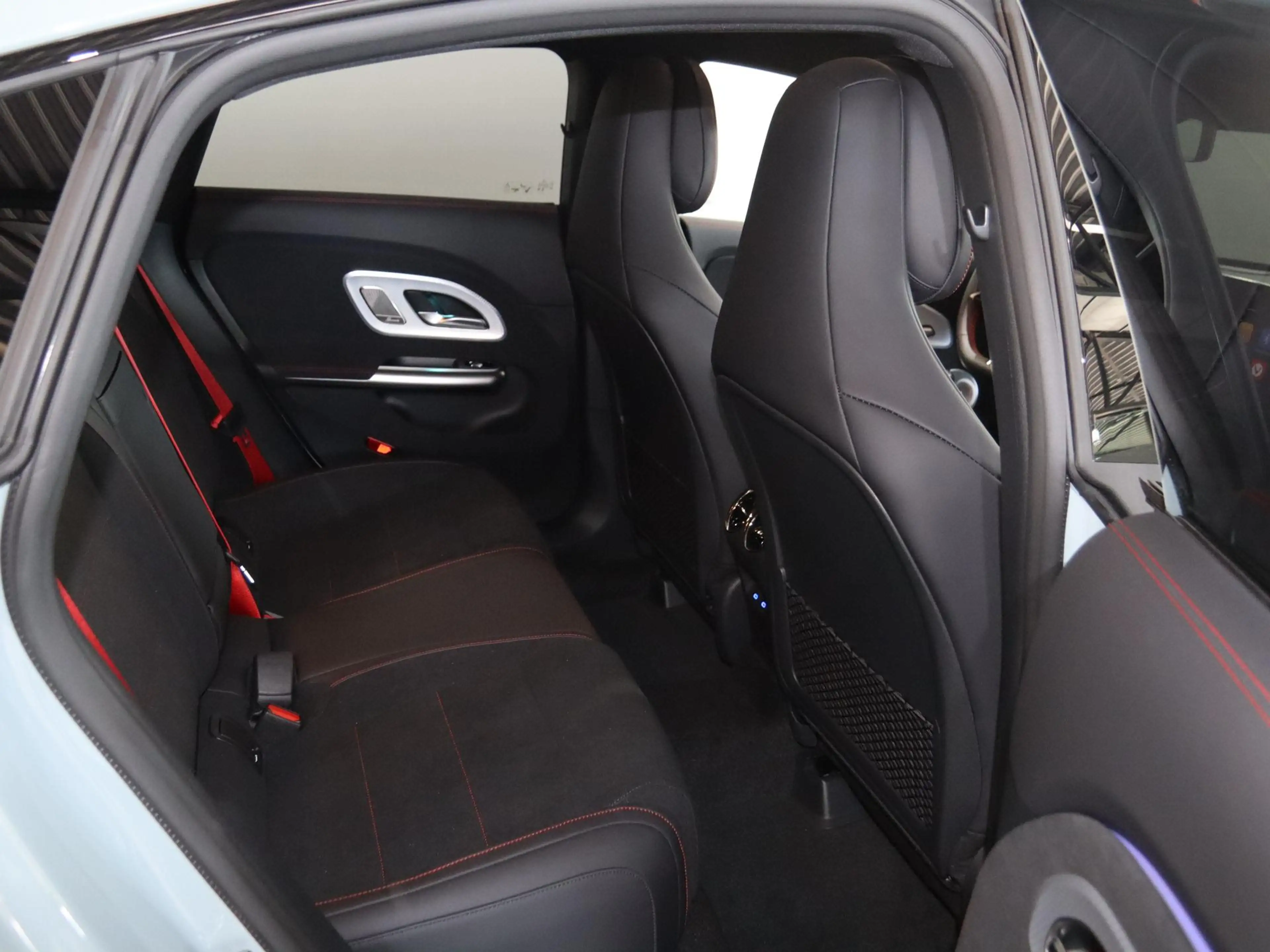 Mercedes-Benz CLA 200 AMG Line Business Solution AMG | Night | Matrix Le — photo 9