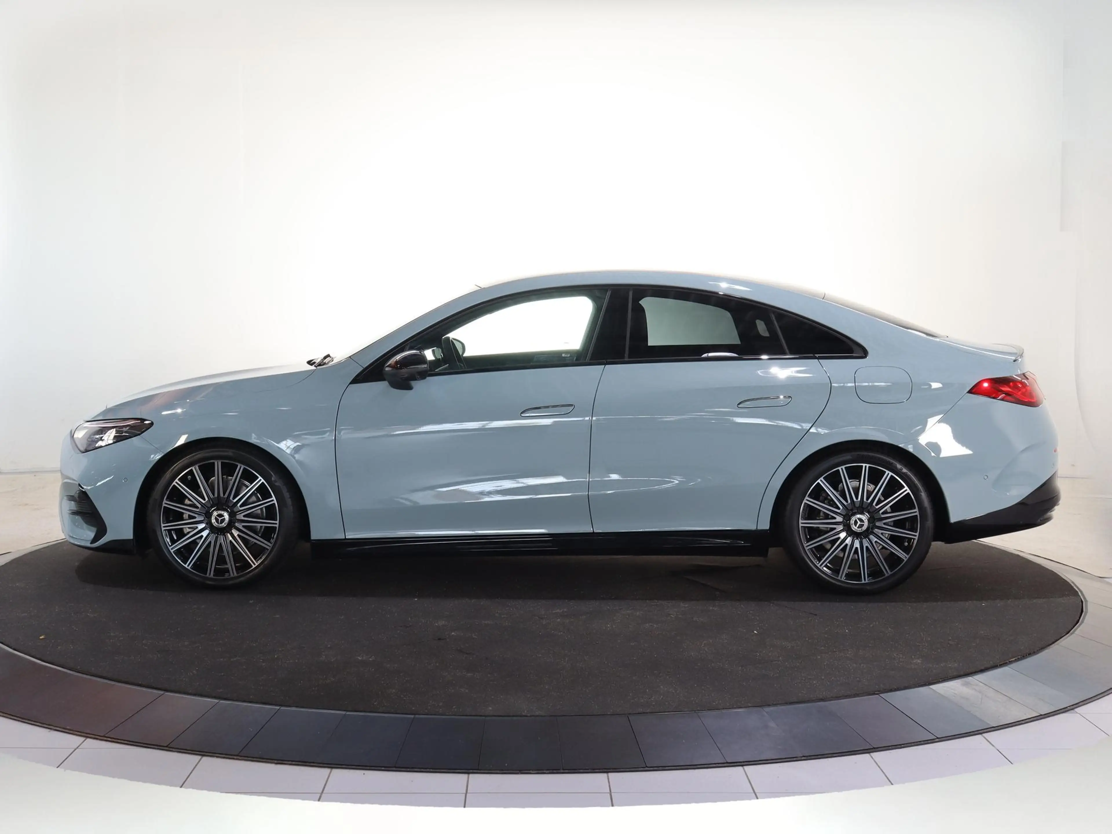 Mercedes-Benz CLA 200 AMG Line Business Solution AMG | Night | Matrix Le — photo 5