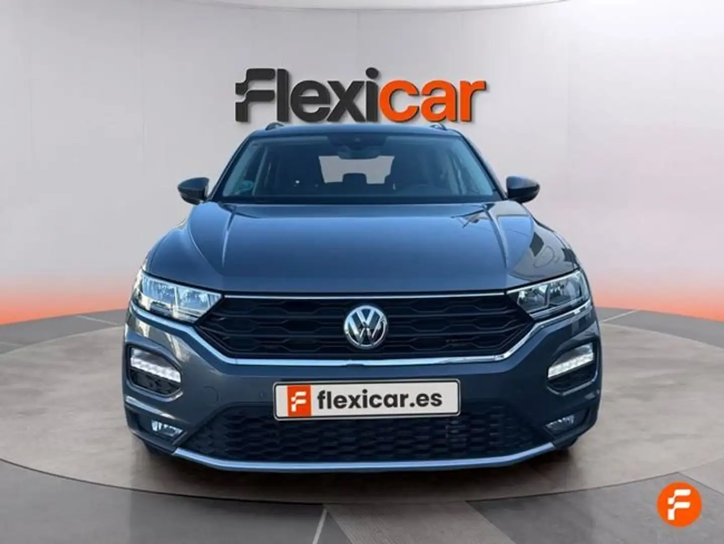 Volkswagen T-Roc 2.0TDI Advance DSG7 Gris - 2