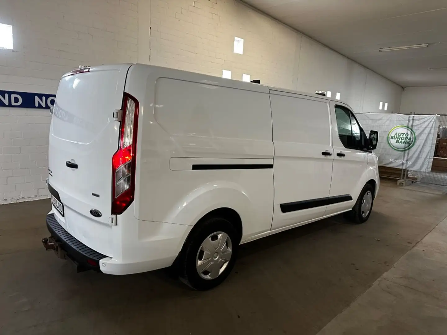 Ford Transit Custom 2.0TDCI Kasten 320 L2*170PS*AHK Blanc - 2