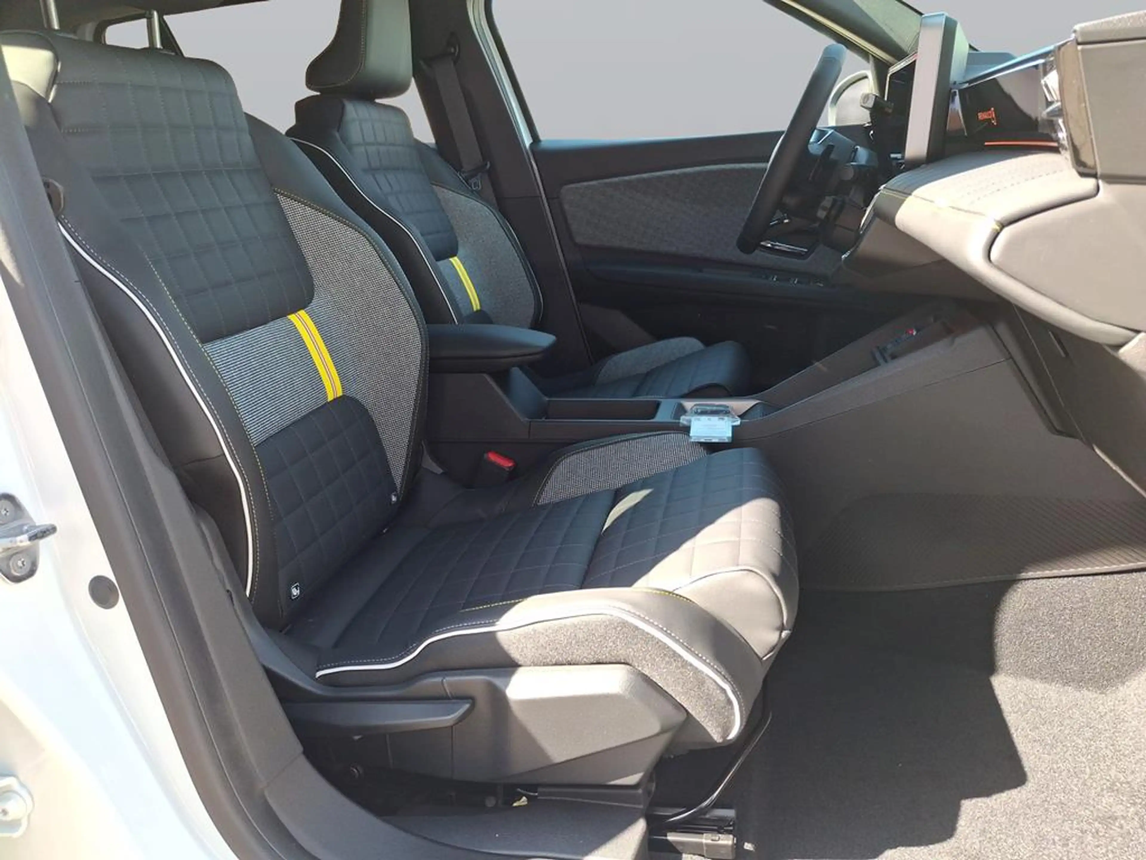 Renault R 4 4 E-Tech elektrisch Iconic 150 Comfort Range — photo 12