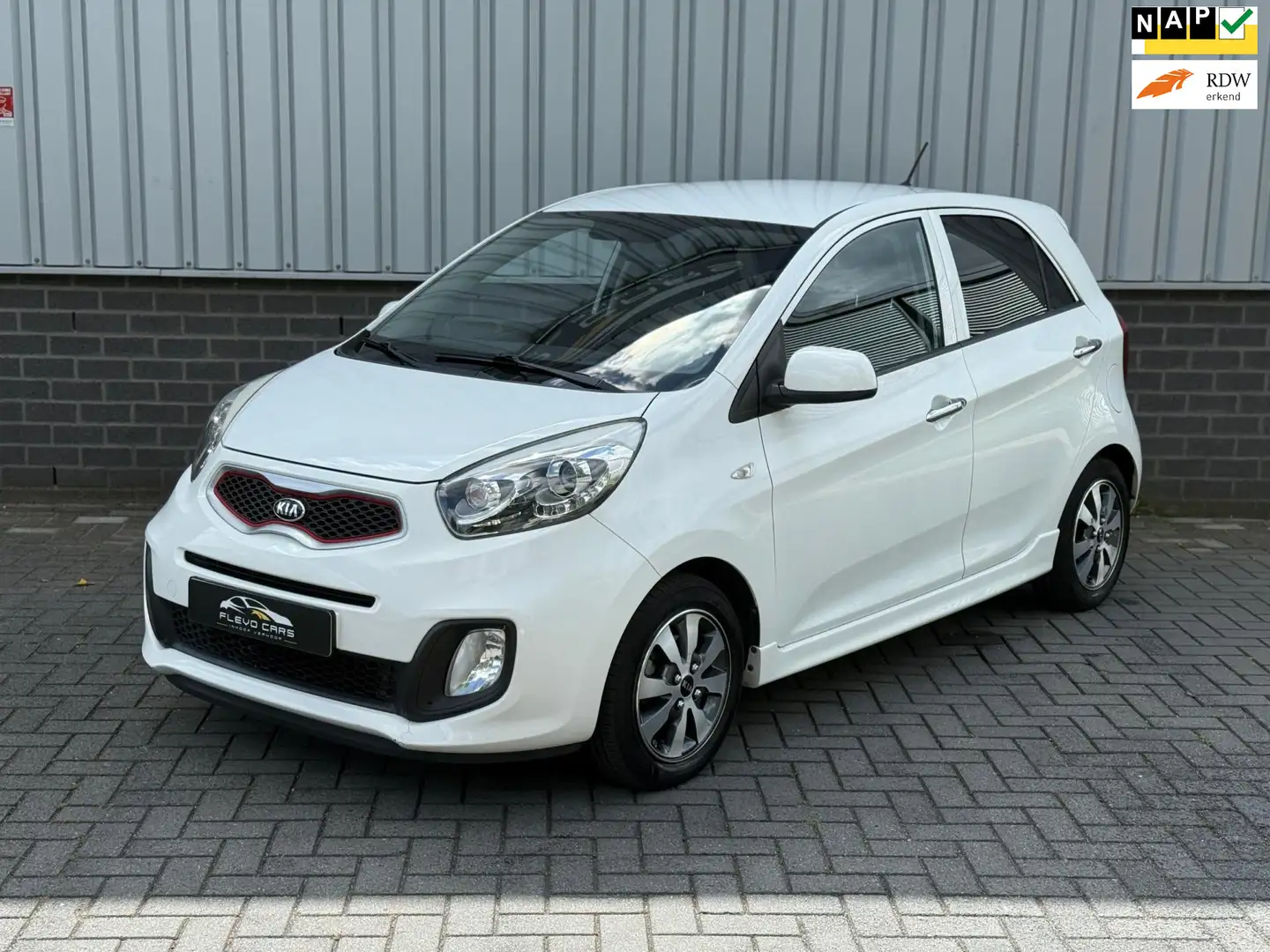 Kia Picanto 1.0 CVVT X-treme |Airco|Navi|Camera|5 Deurs| Wit - 1