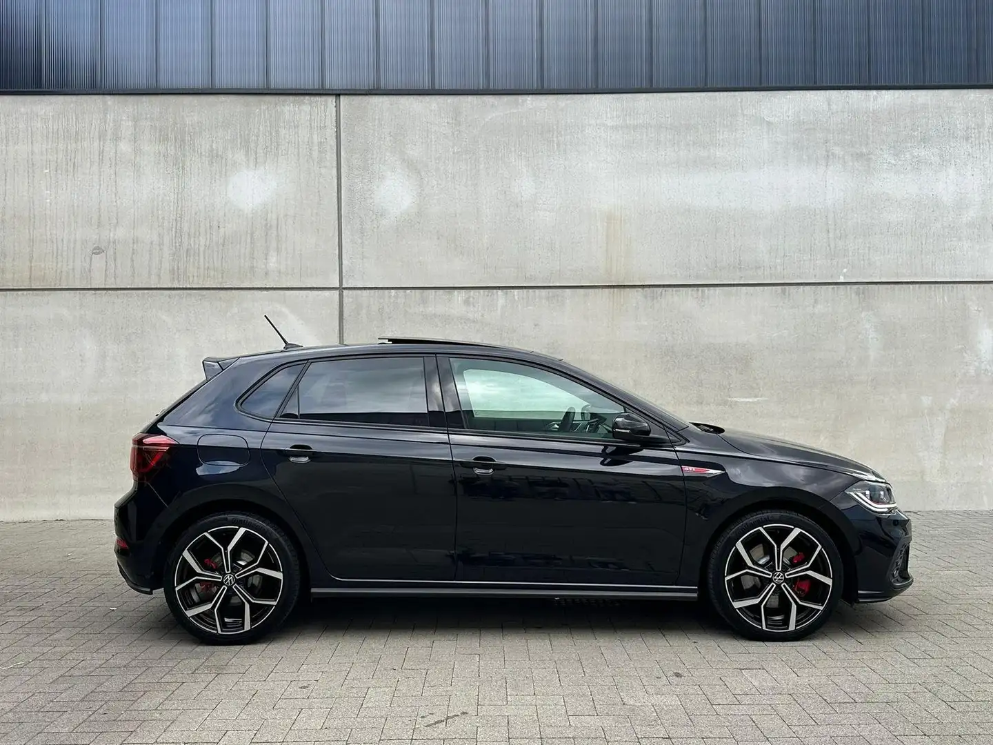 Volkswagen Polo GTI Polo 2.0 GTI*PANO*KESSY*CAMERA*1 Owner*Garantie* Noir - 2
