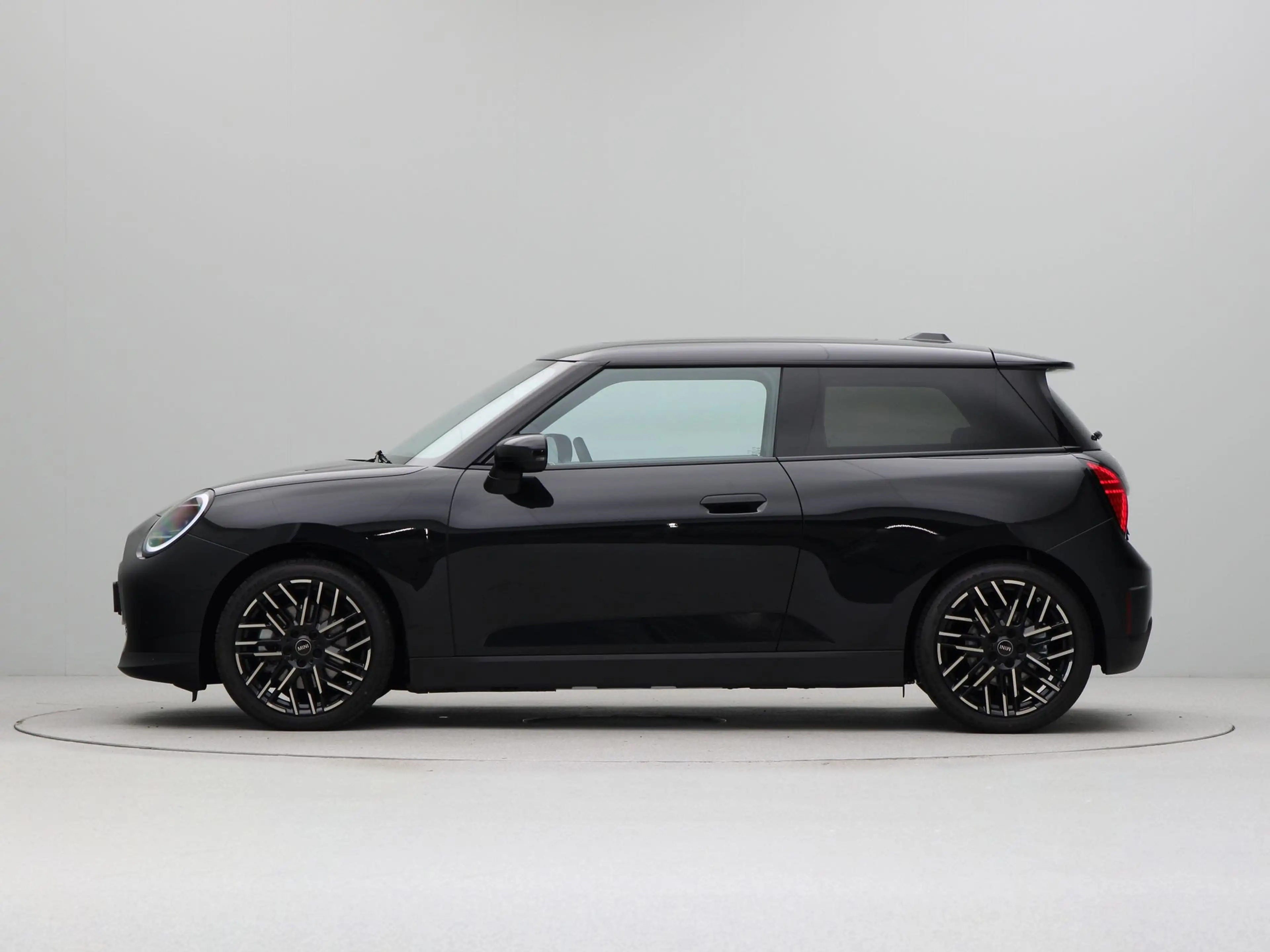 MINI Cooper E Favoured Pakket L — photo 11