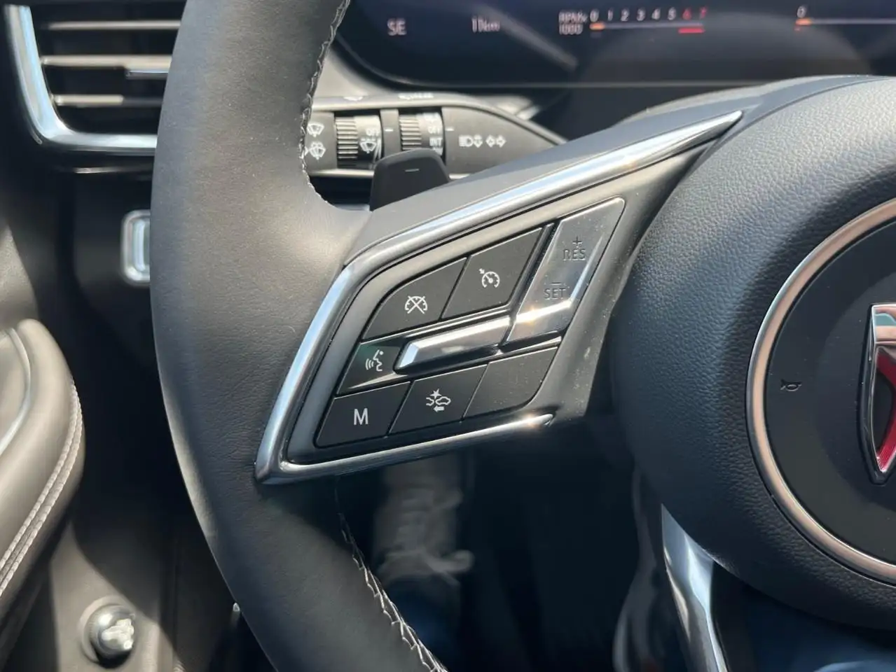 Buick Envision снимка Buick Envision