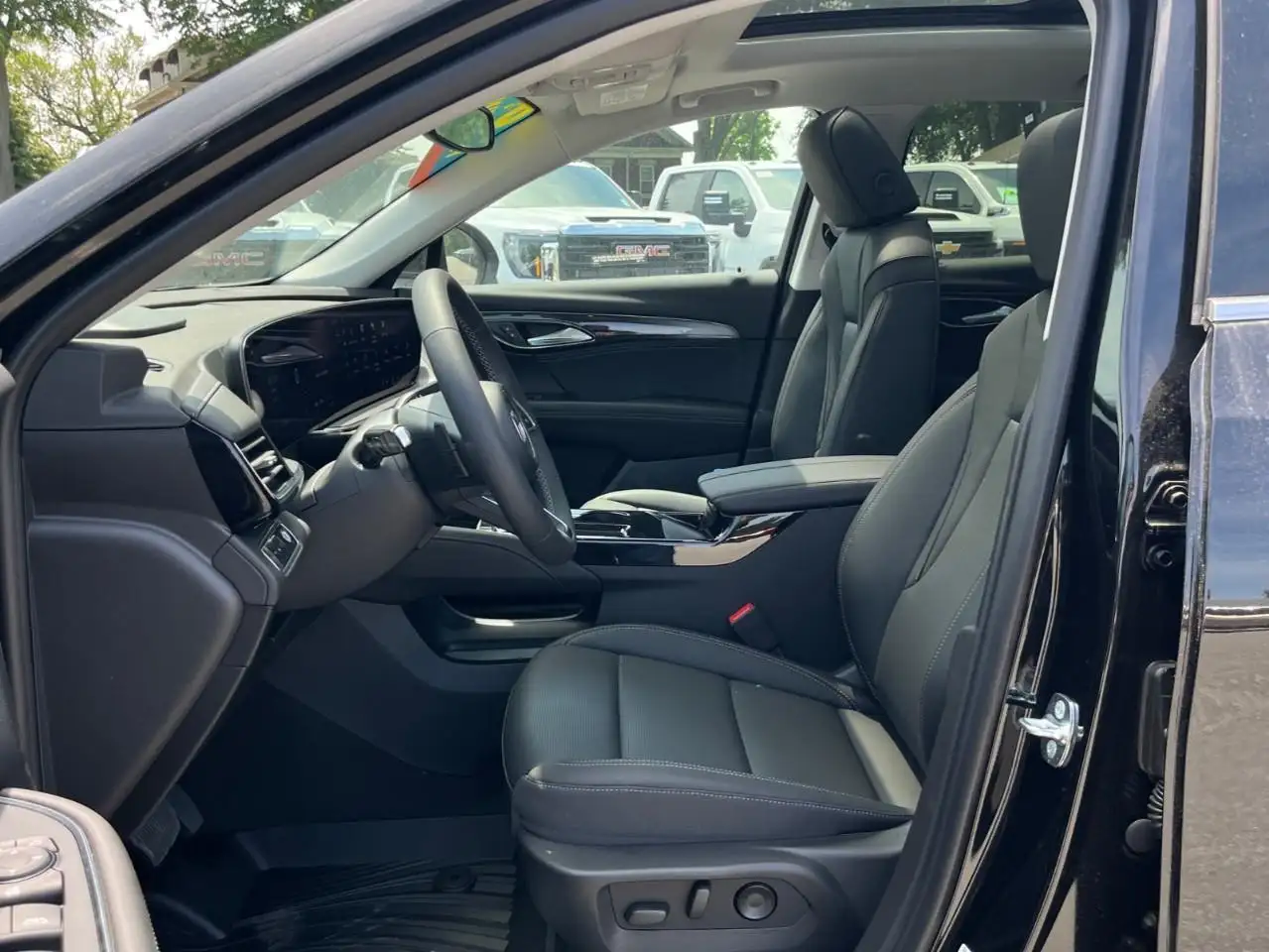 Buick Envision снимка Buick Envision