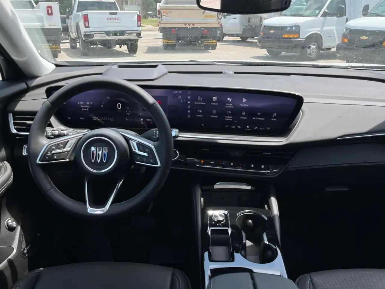 Buick Envision снимка Buick Envision