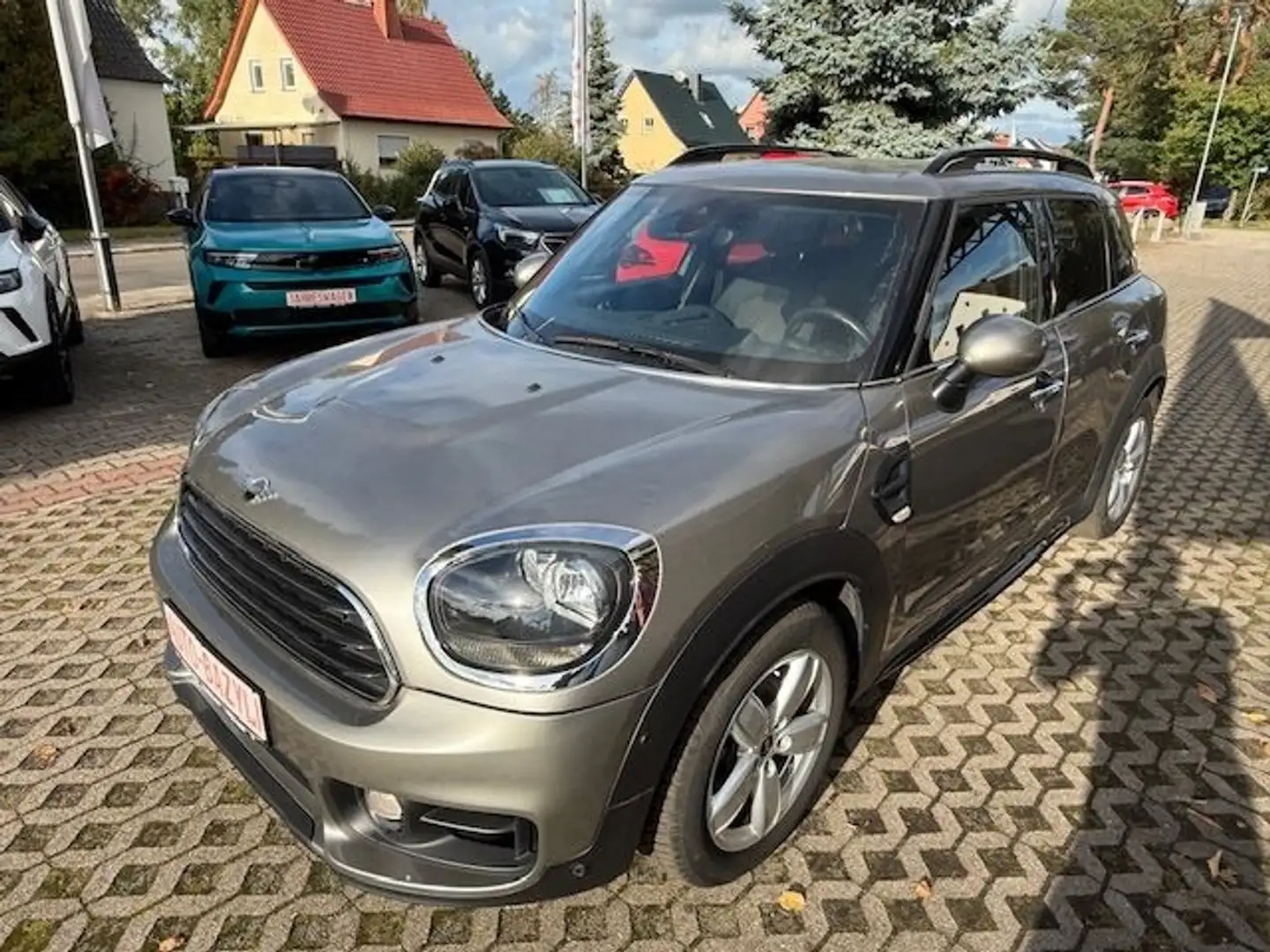 MINI One Countryman One Silber - 2