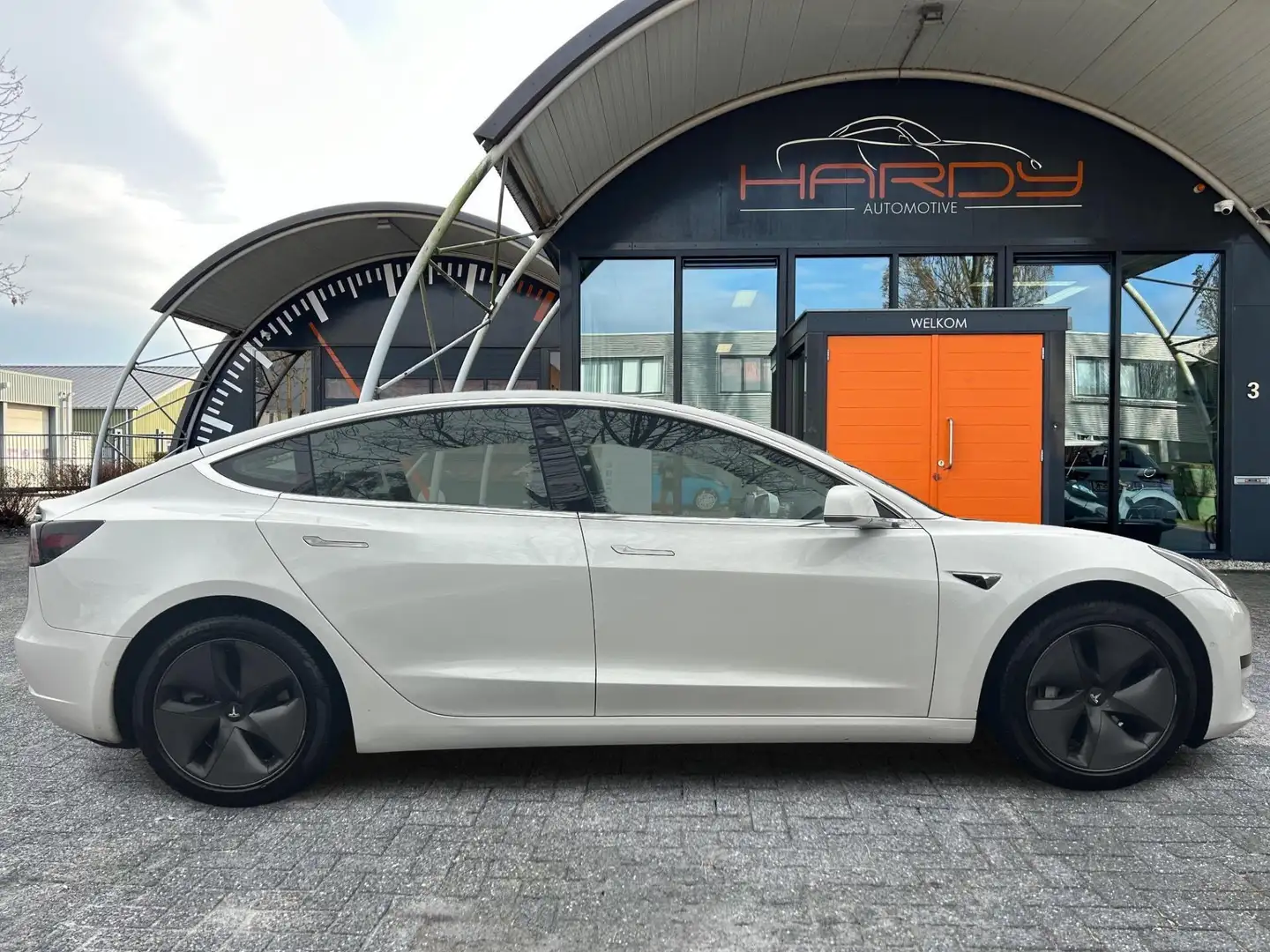Tesla Model 3 Standard RWD Plus 60 kWh 87% SOH 1e Eigenaar NL-Au Weiß - 2