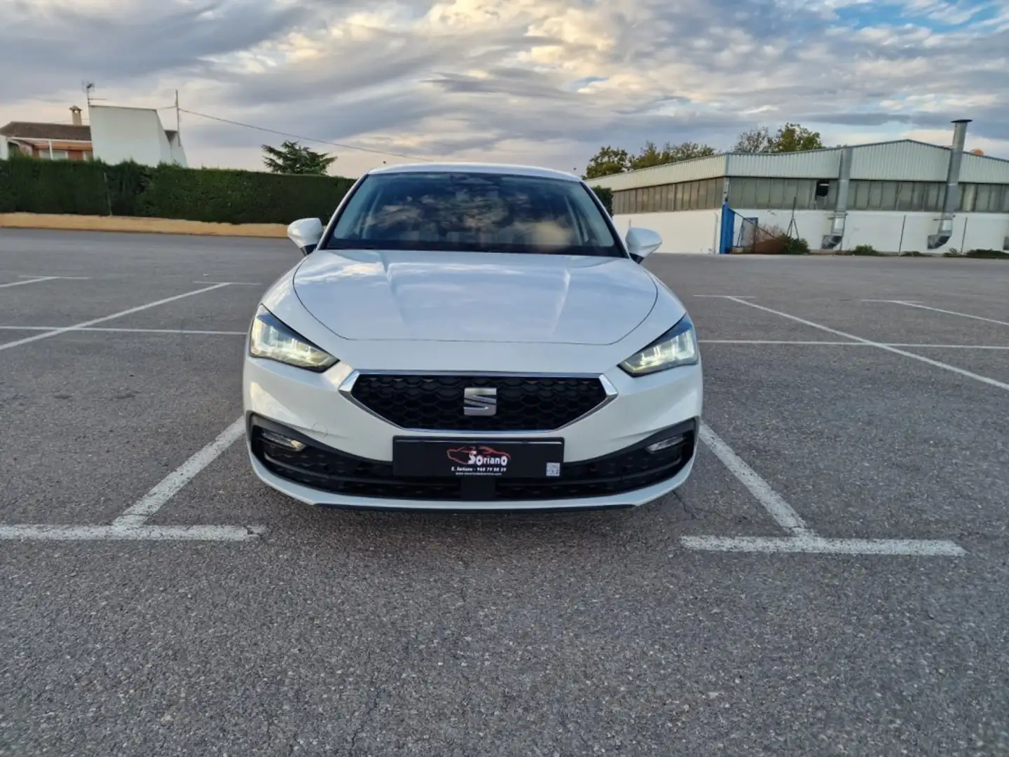 SEAT Leon 2.0TDI S&S Style XS 115 Blanco - 1
