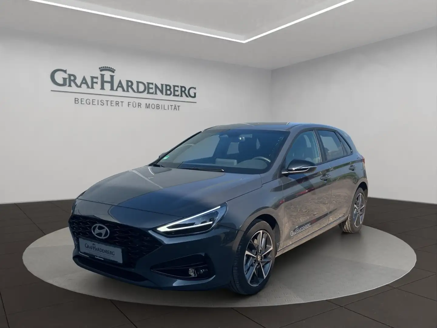 Hyundai i30 1.5 T-GDI 48V DCT Advantage Mild-Hybrid Grau - 1