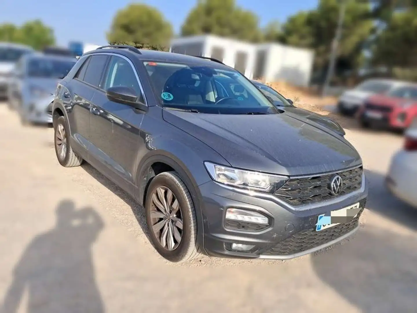 Volkswagen T-Roc 2.0TDI Advance DSG7 Gris - 2