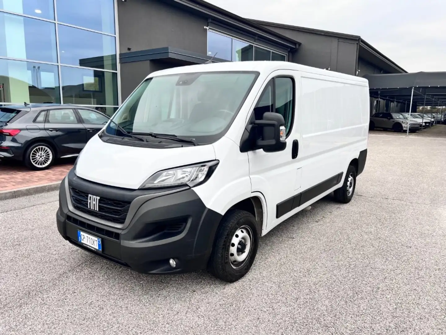 Fiat Ducato 33 2.2 Mjt 140CV PM-TN Easy Pro Furgone Blanc - 1