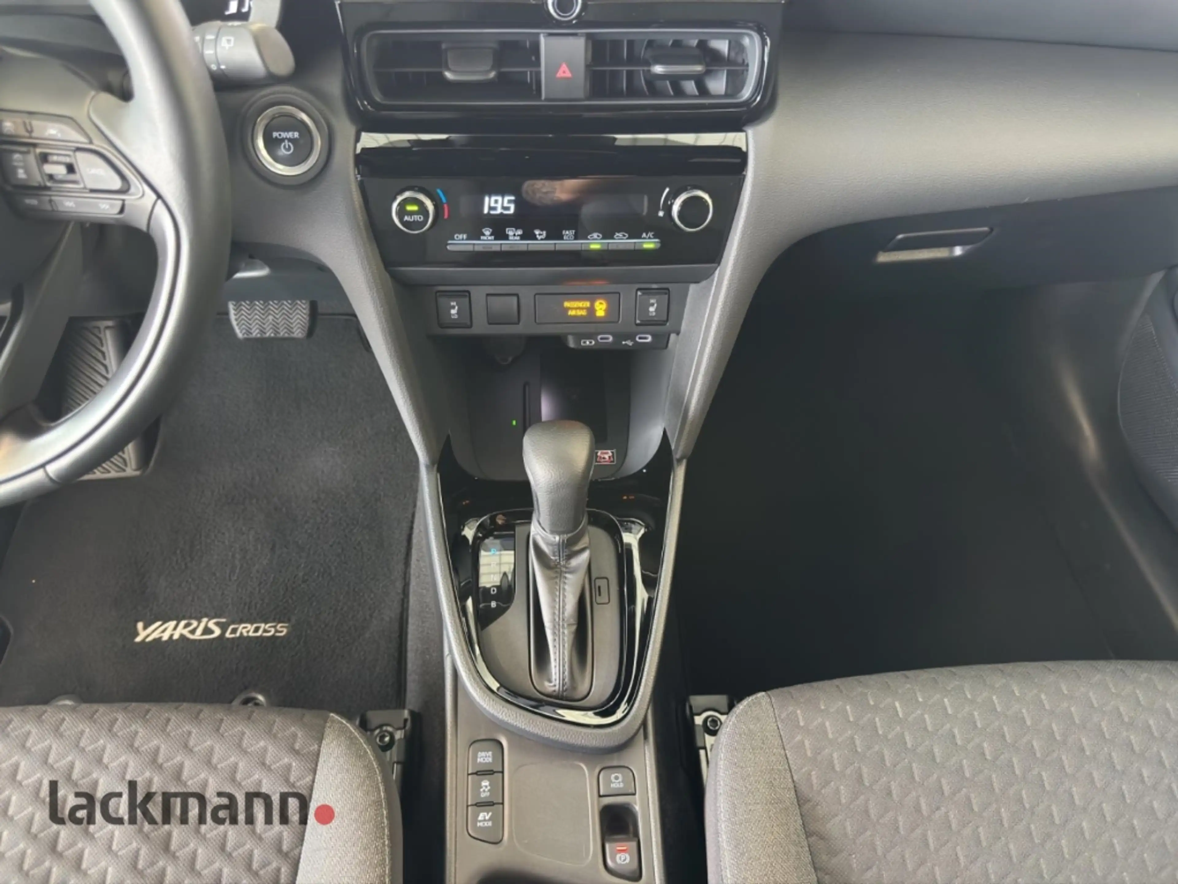 Toyota Yaris Cross Hybrid Team DK Sitzheizung Lenkradheizung — photo 12