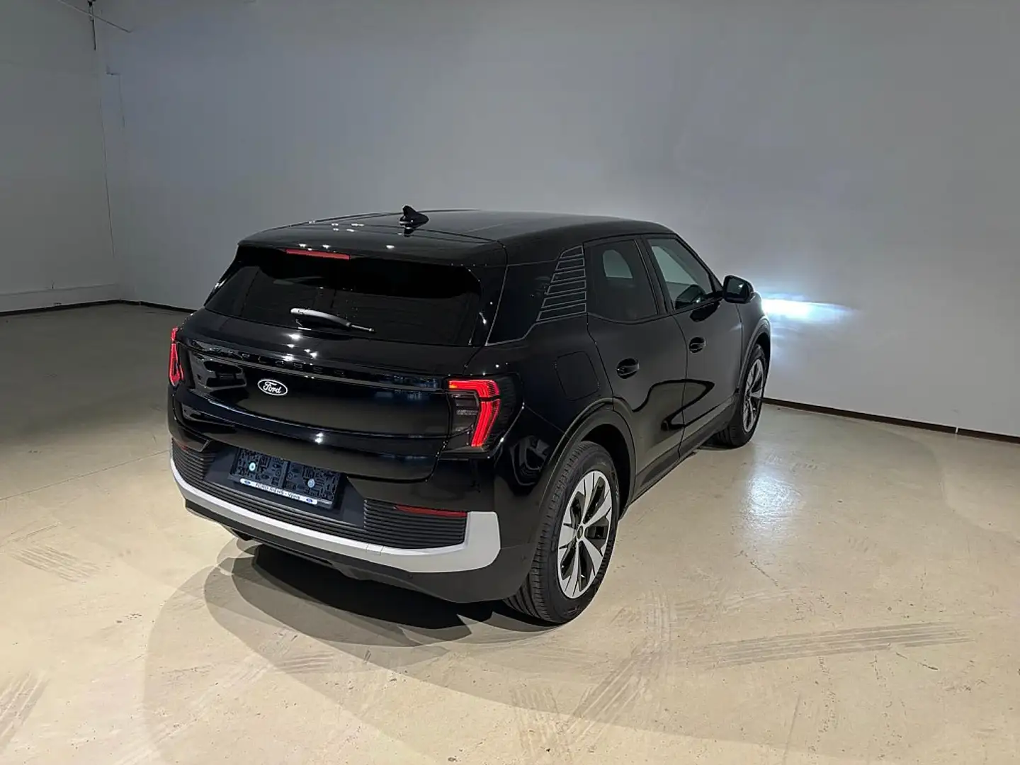Ford Explorer Elektro Dual Motor 79kWh AWD *HOT DEALS FORD EX... Zwart - 2
