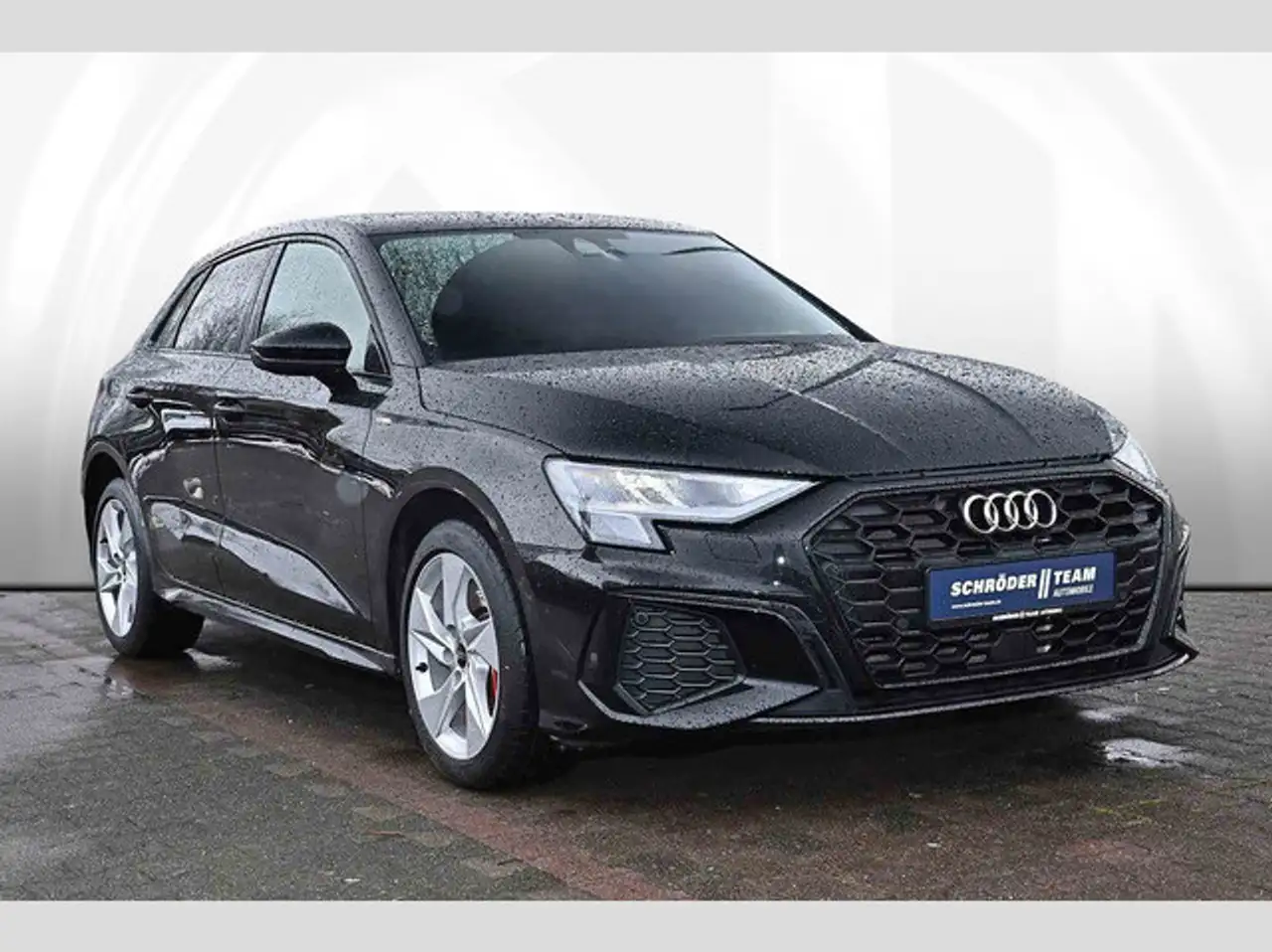 Audi A3 Sportback 45 TFSI e S line Navi Assist-Paket AC 2