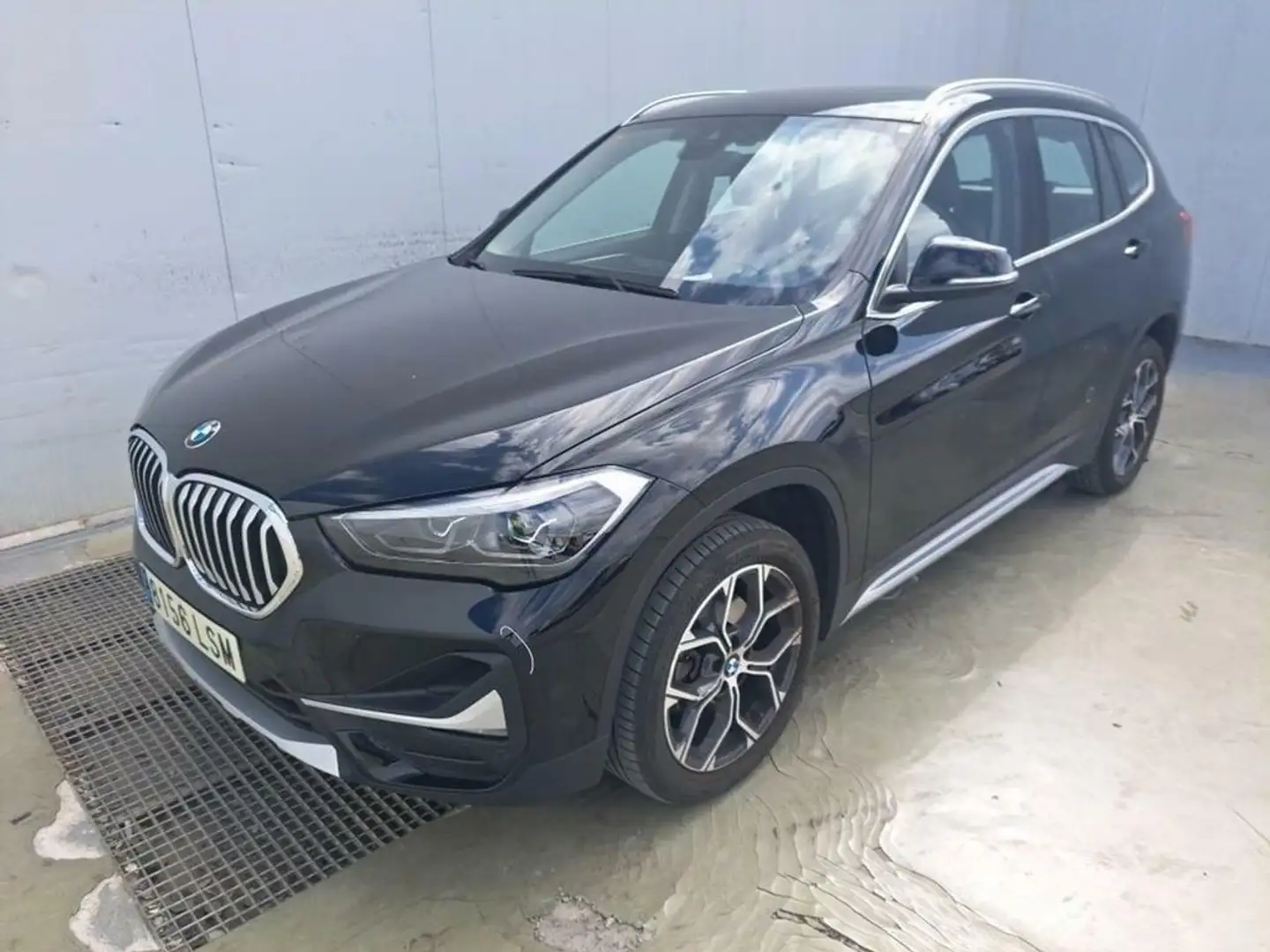 BMW X1 SDRIVE 18D XLINE 2.0 150CV Schwarz - 2