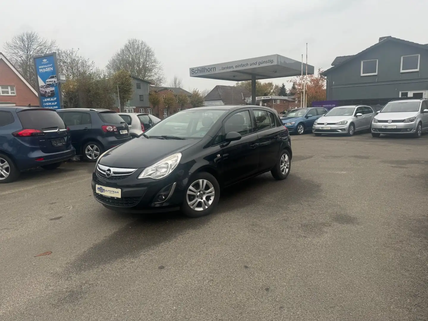 Opel Corsa D Active TÜV/KLIMA/TEMPOMAT/BC/EFH Schwarz - 1