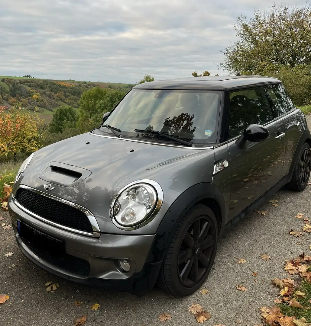 MINI Cooper S - 1