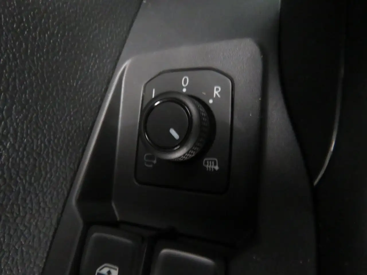 Volkswagen T-Cross Friends TSI 7