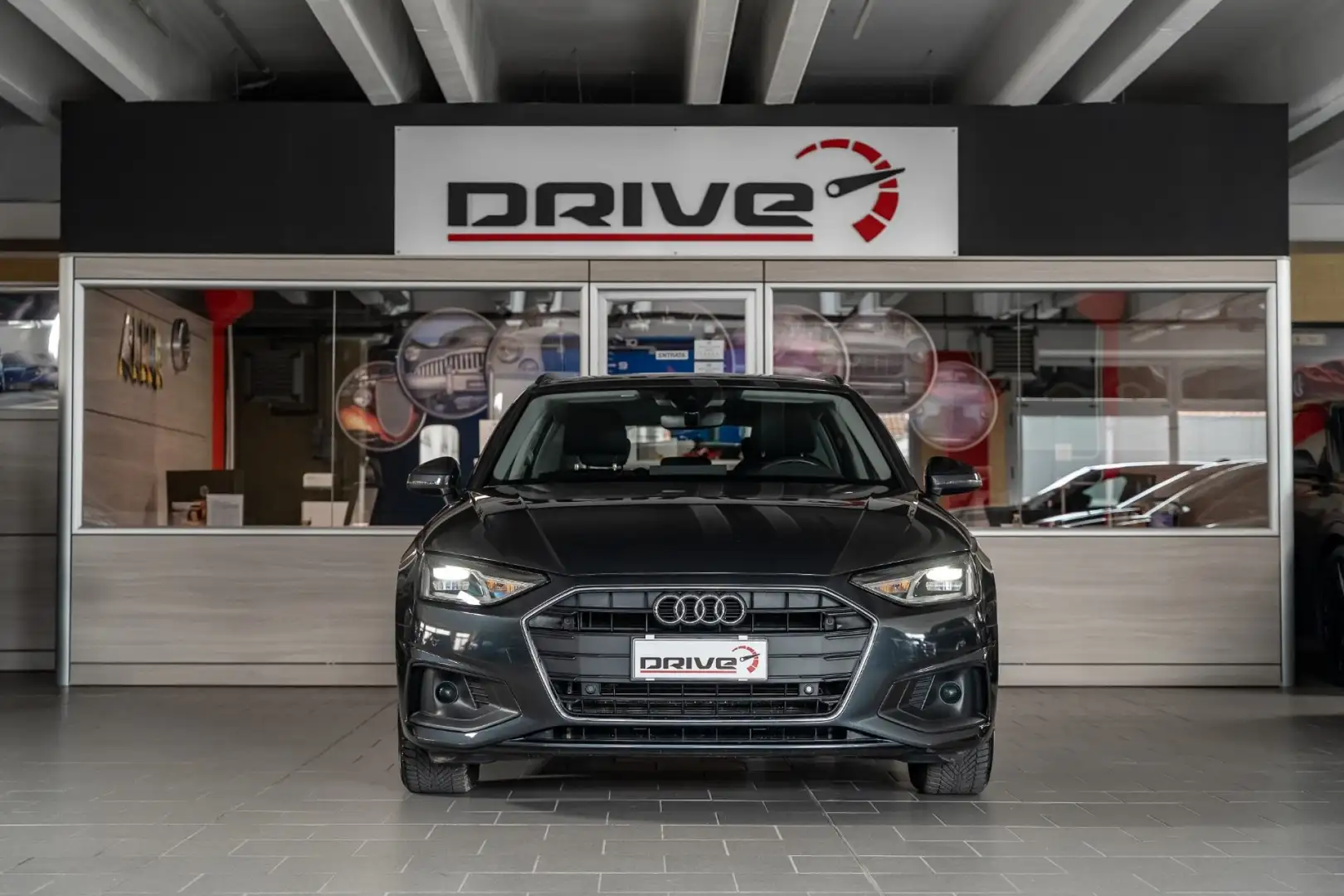 Audi A4 A4 Avant 35 2.0 tdi mhev Business 163cv s-tronic Gris - 1