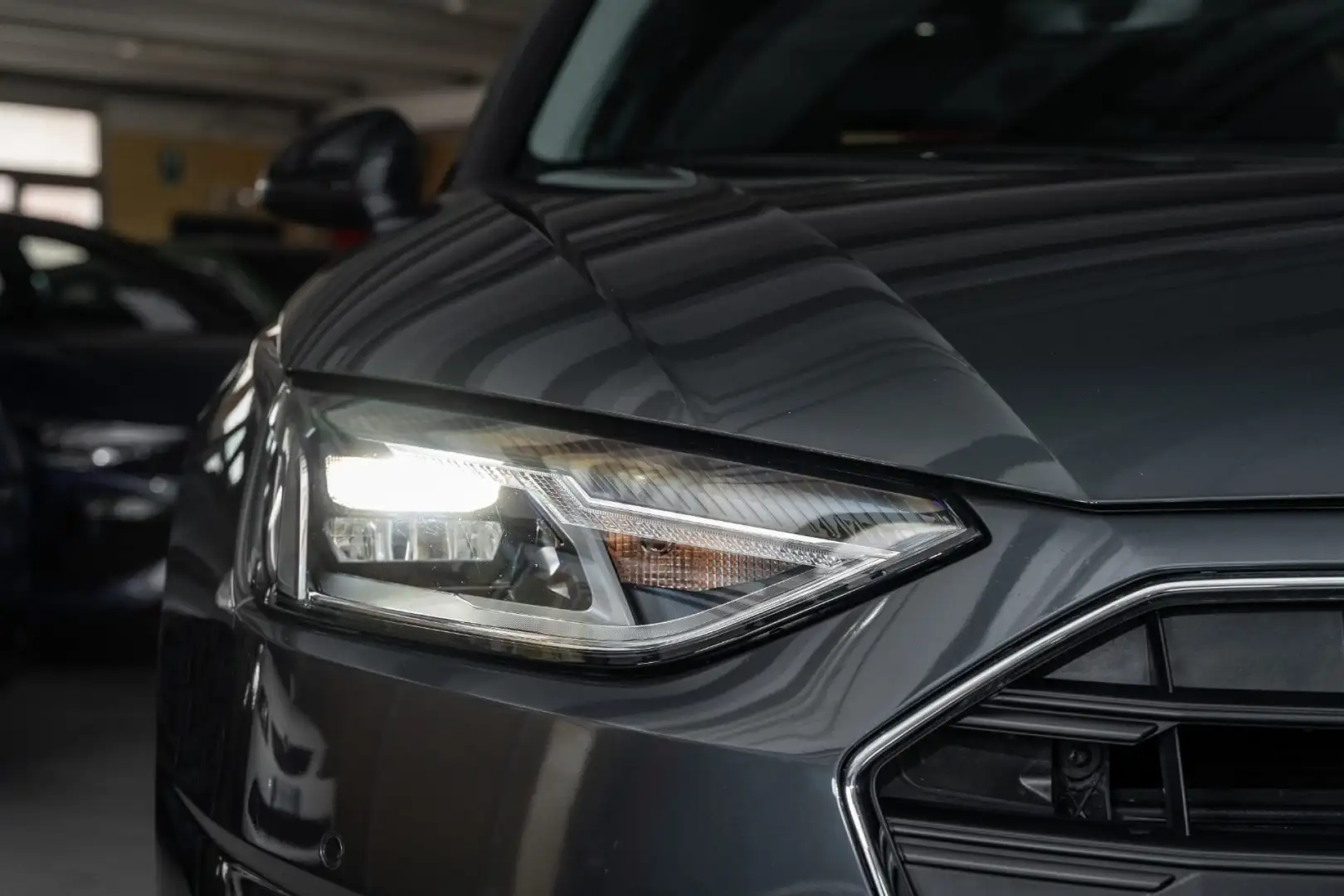 Audi A4 A4 Avant 35 2.0 tdi mhev Business 163cv s-tronic Gris - 2