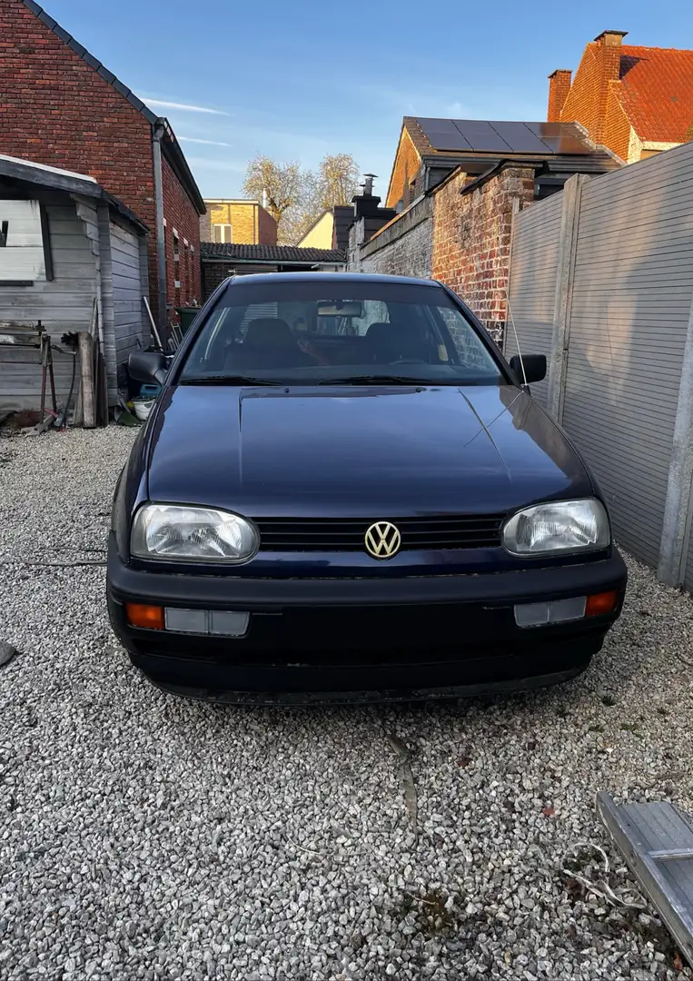 Volkswagen Golf CL - 2