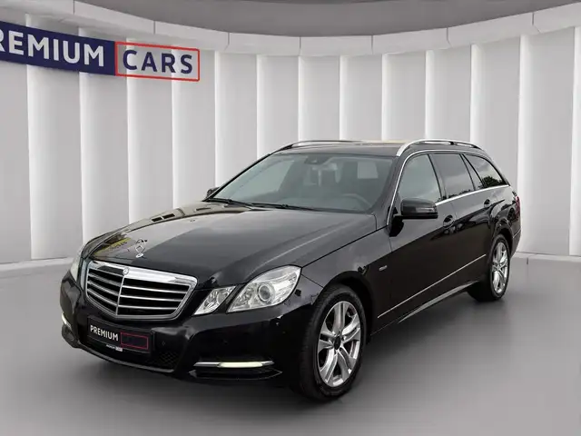 Mercedes-Benz E main image