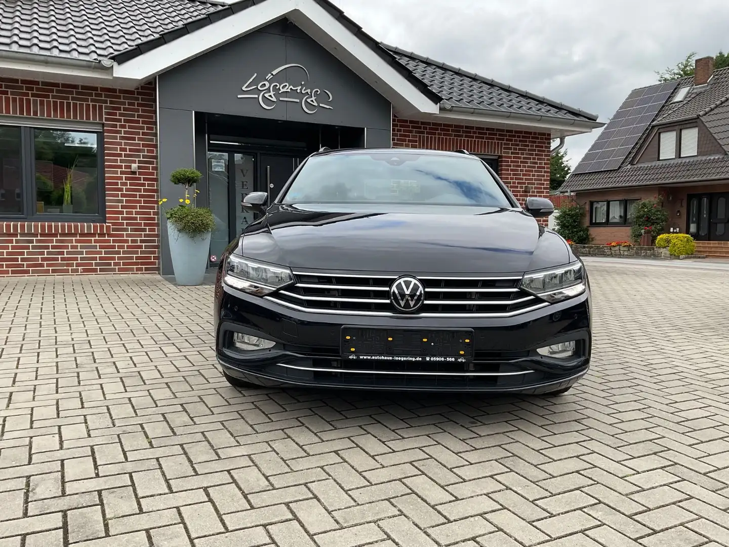 Volkswagen Passat Variant 2.0 TDI DSG Busi,ACC,Navi,Kamera Schwarz - 2