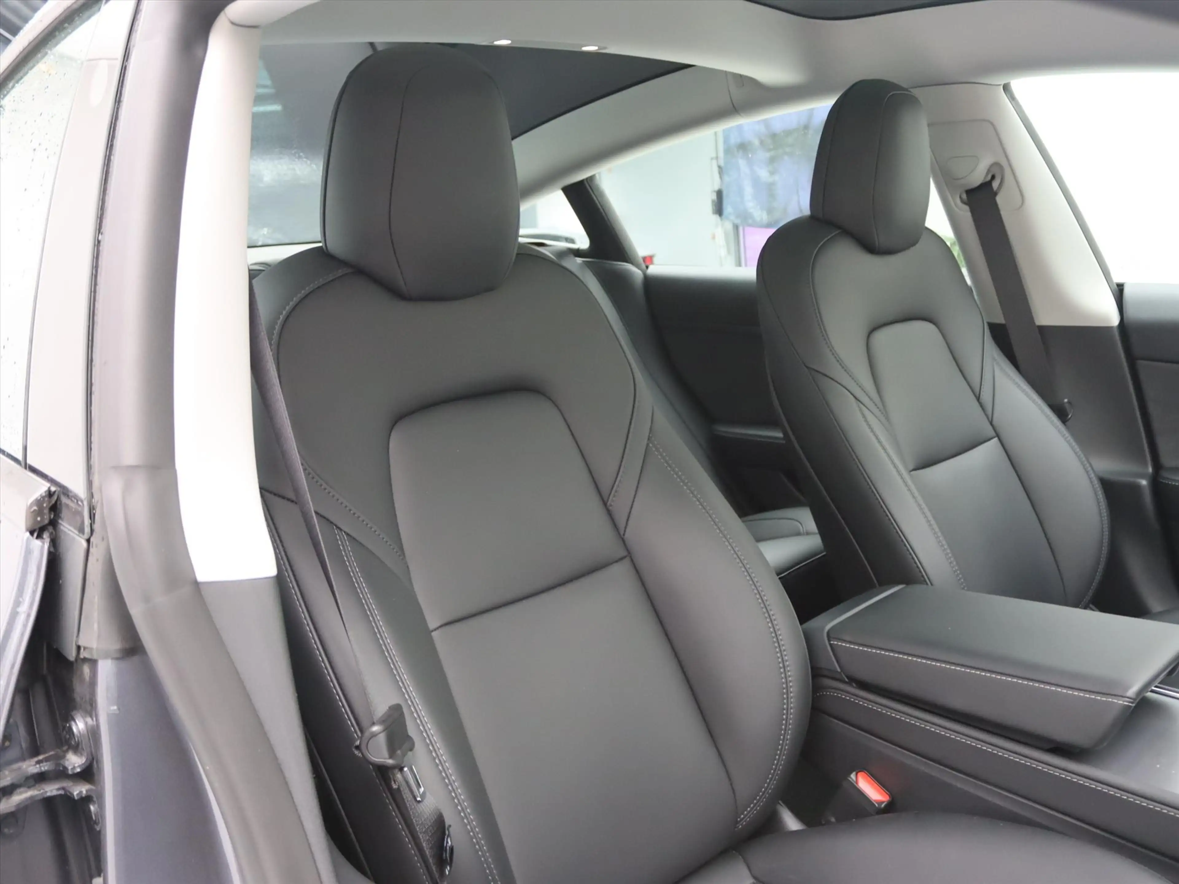 Tesla Model 3 Standard RWD Plus UPGRADE 95.7% SoH [ TREKHAAK+LFP — photo 18