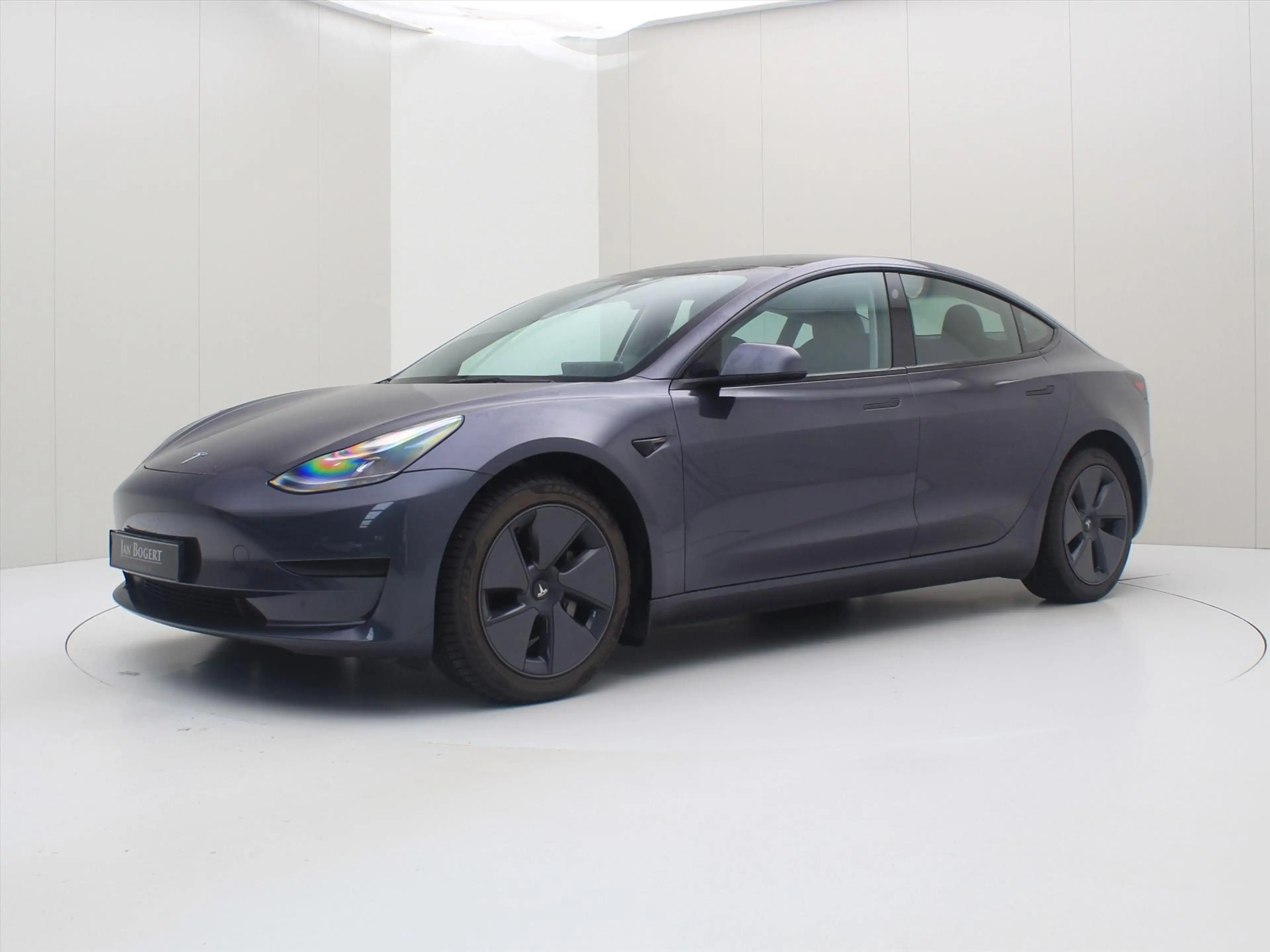 Tesla Model 3 Standard RWD Plus UPGRADE 95.7% SoH [ TREKHAAK+LFP — photo 7