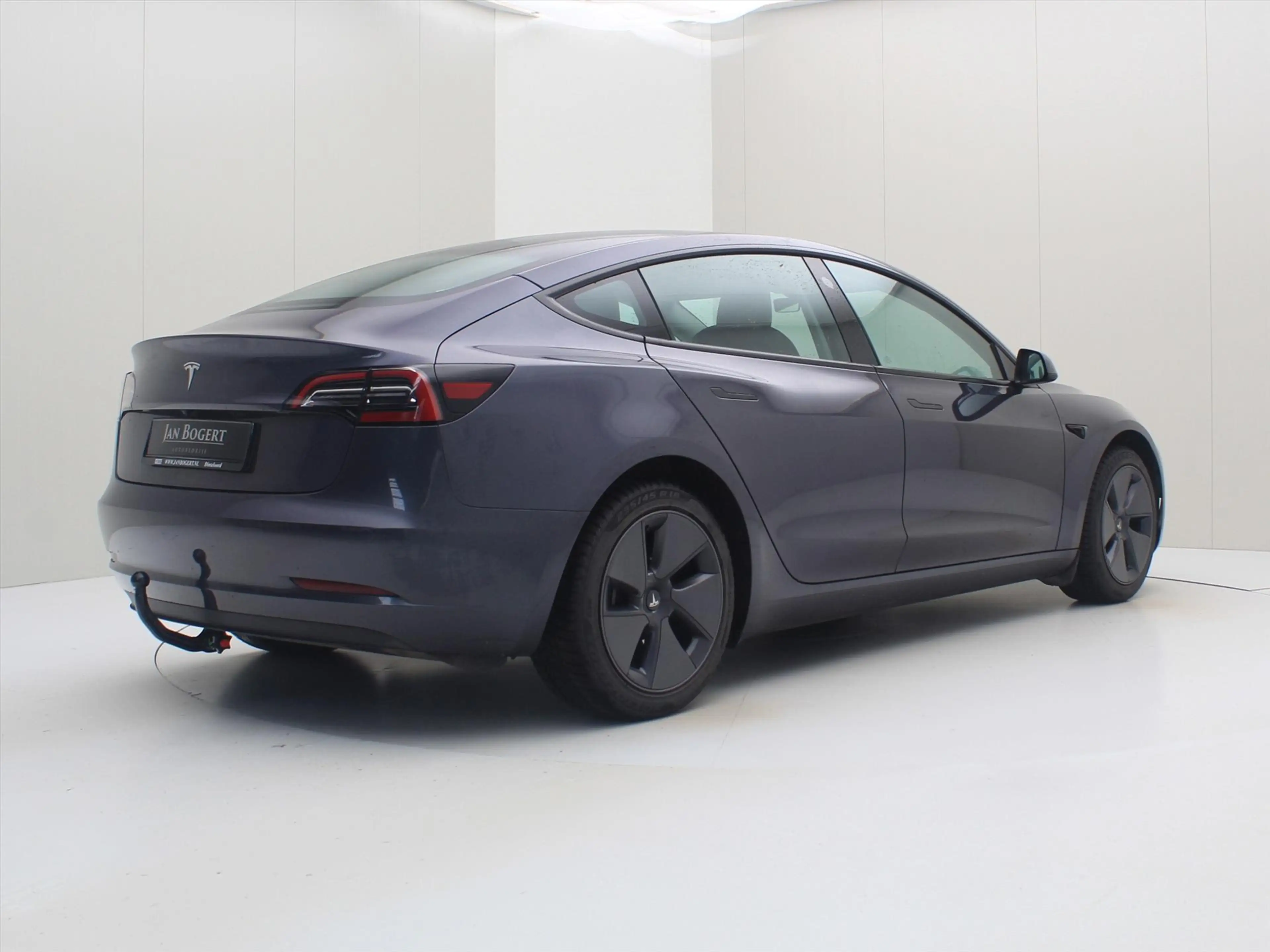 Tesla Model 3 Standard RWD Plus UPGRADE 95.7% SoH [ TREKHAAK+LFP — photo 2