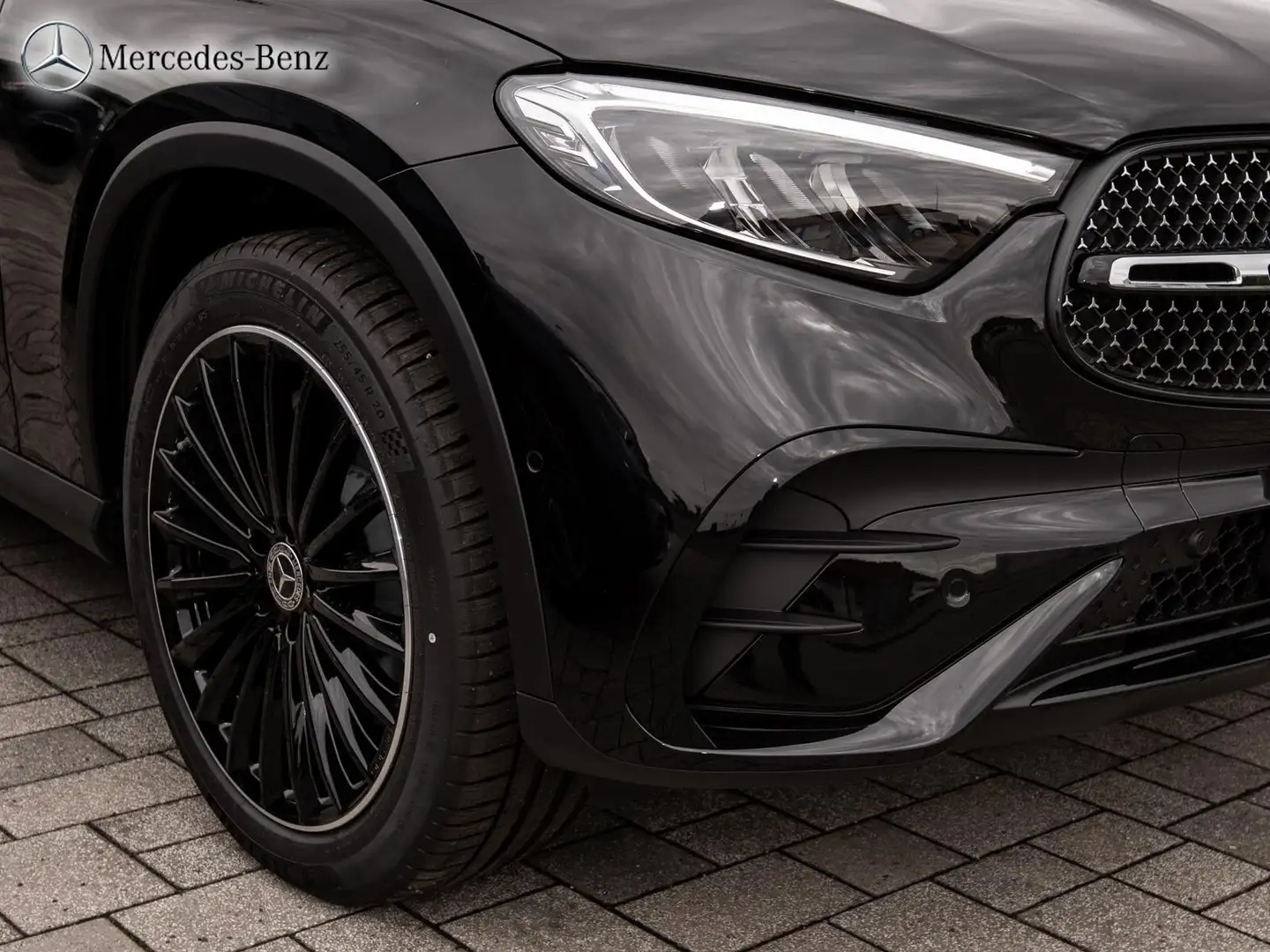 Mercedes-Benz GLC 220 d 4M AMG MBUX+LED+AHK+360°+Pano+Standhzg Schwarz - 2