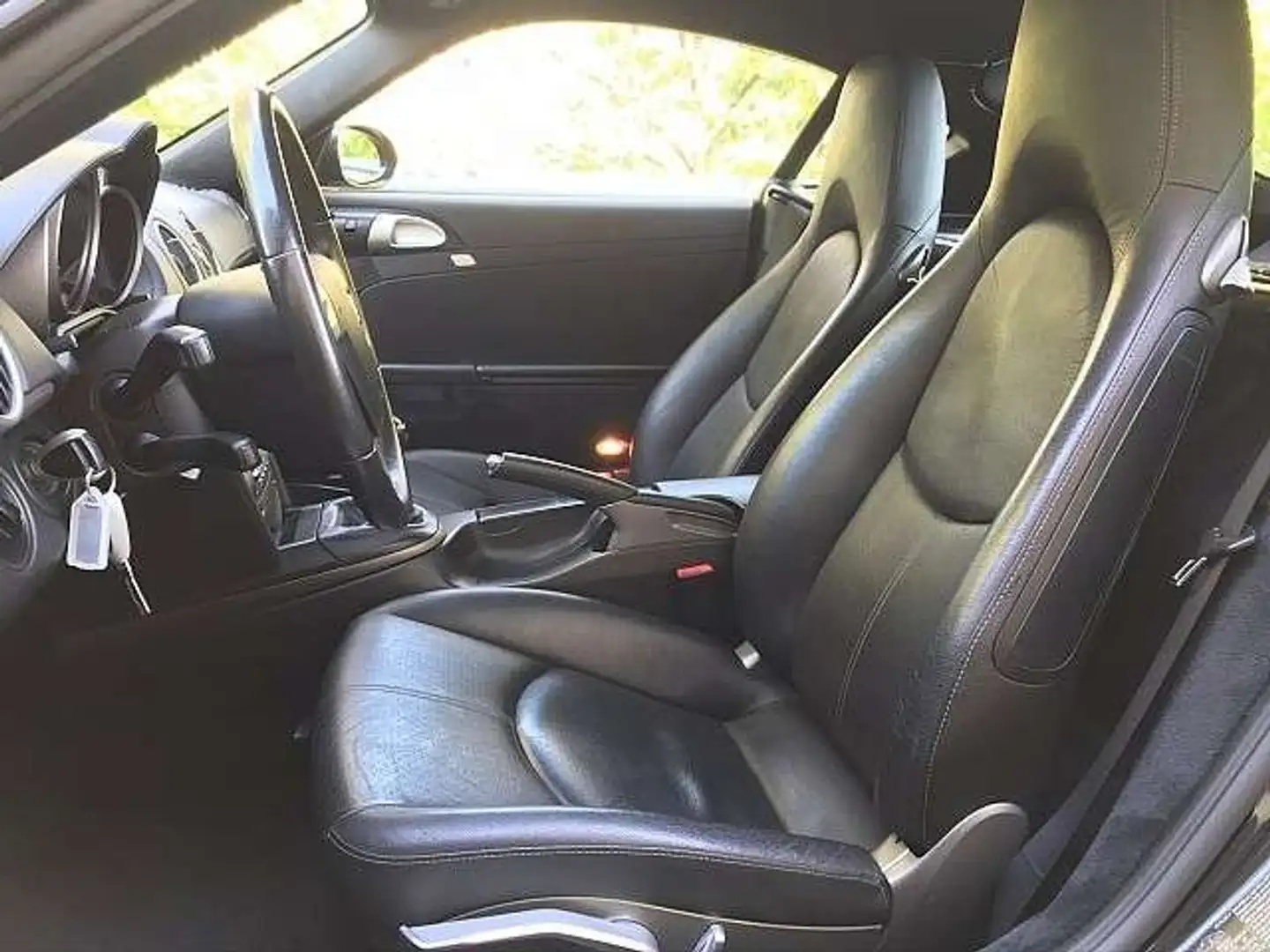 Porsche Cayman 2,7 - 2