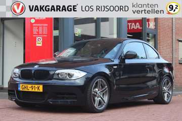 1-Serie 135i Handgeschakeld *High Executive* | Sch