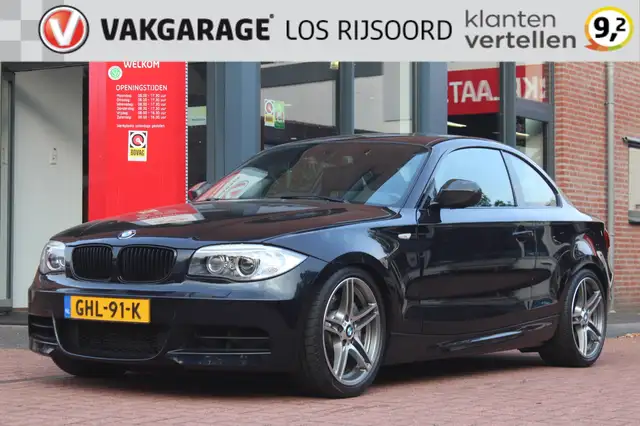 BMW 135 1-Serie 135i Handgeschakeld *High Executive* | Sch