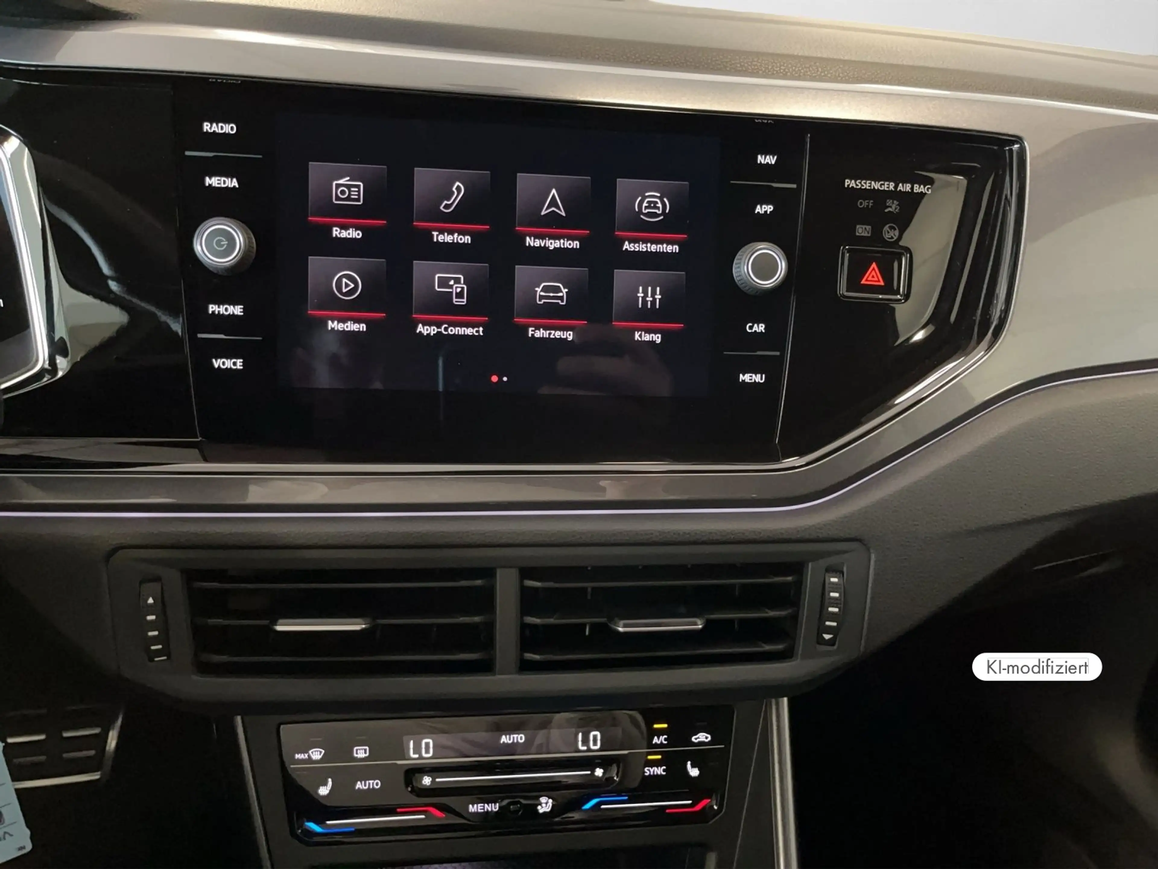 Volkswagen Polo GTI 2.0 TSI DSG — photo 11
