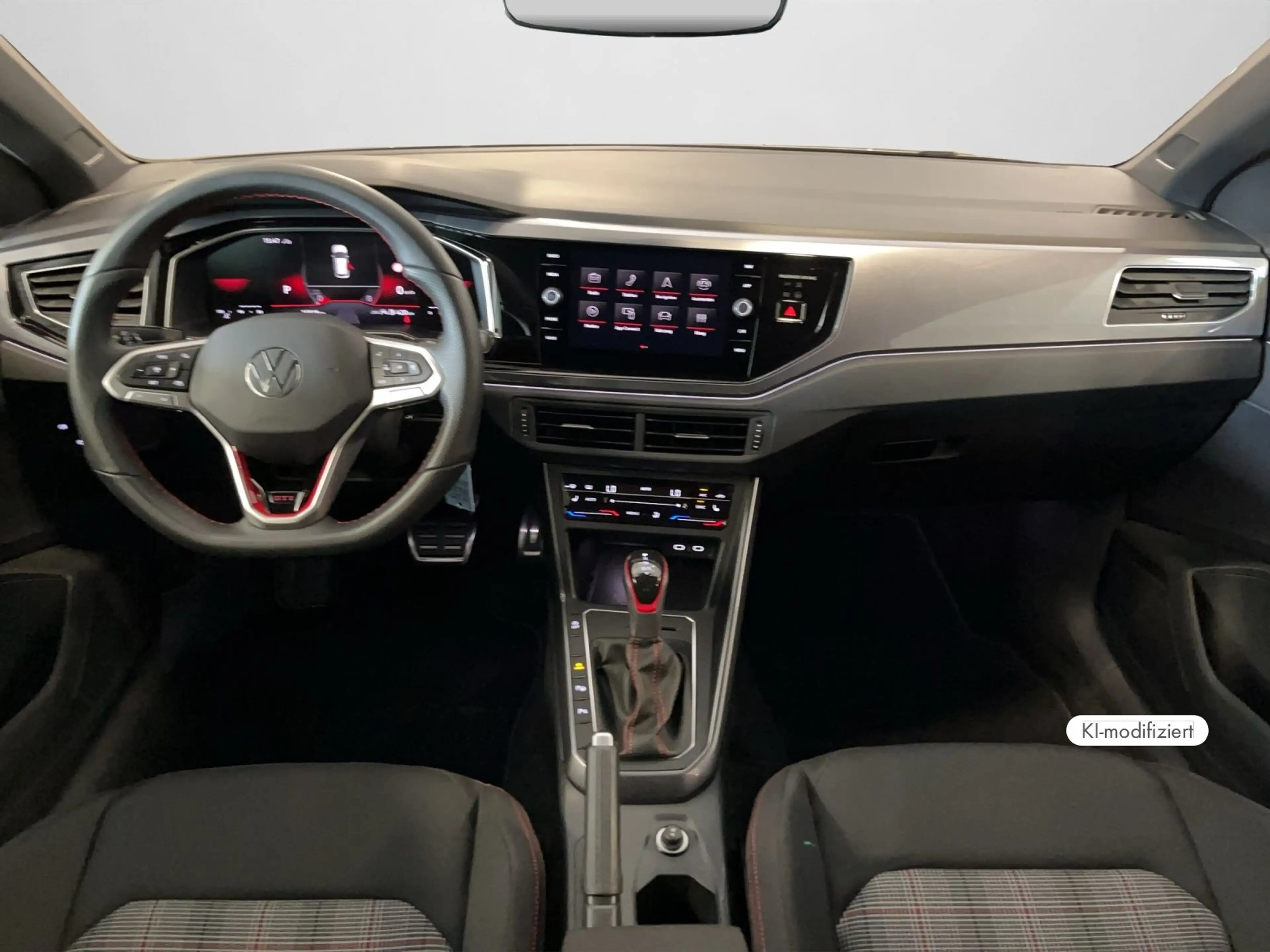 Volkswagen Polo GTI 2.0 TSI DSG — photo 3
