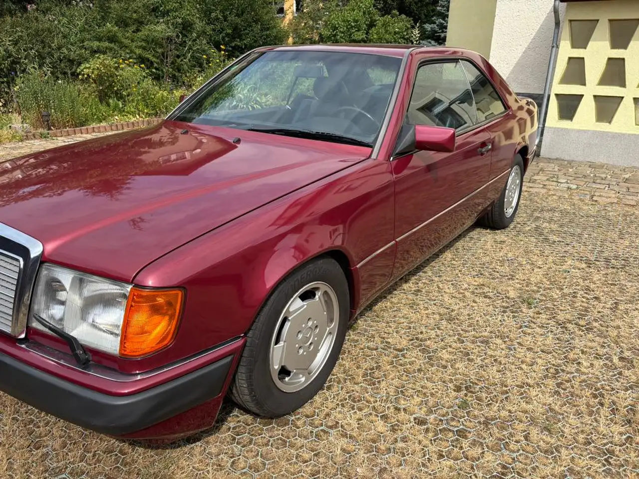 Mercedes-Benz Baureihe 124 CE-Klasse 300 CE, foto 8