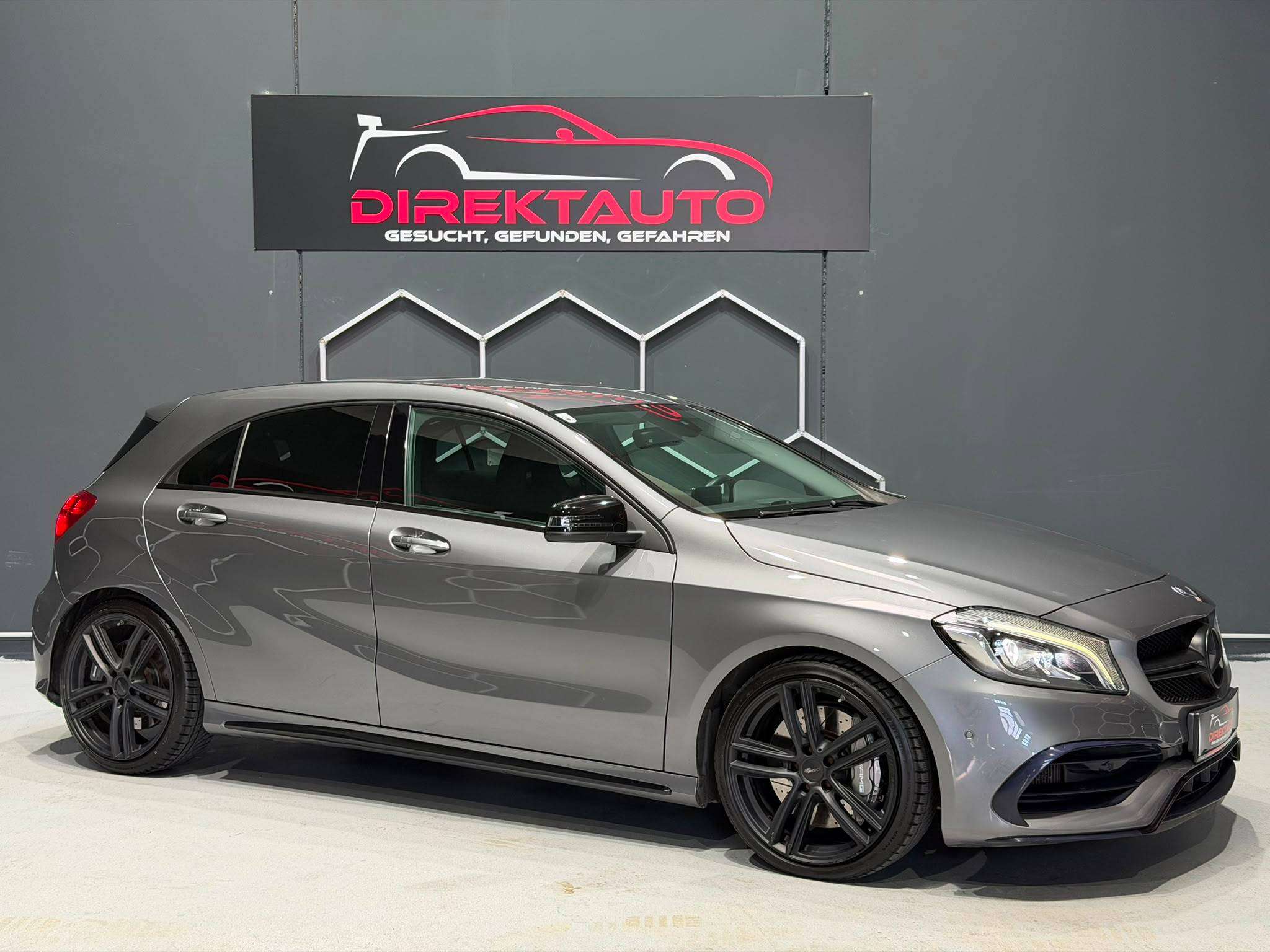 Mercedes-Benz A 45 AMG