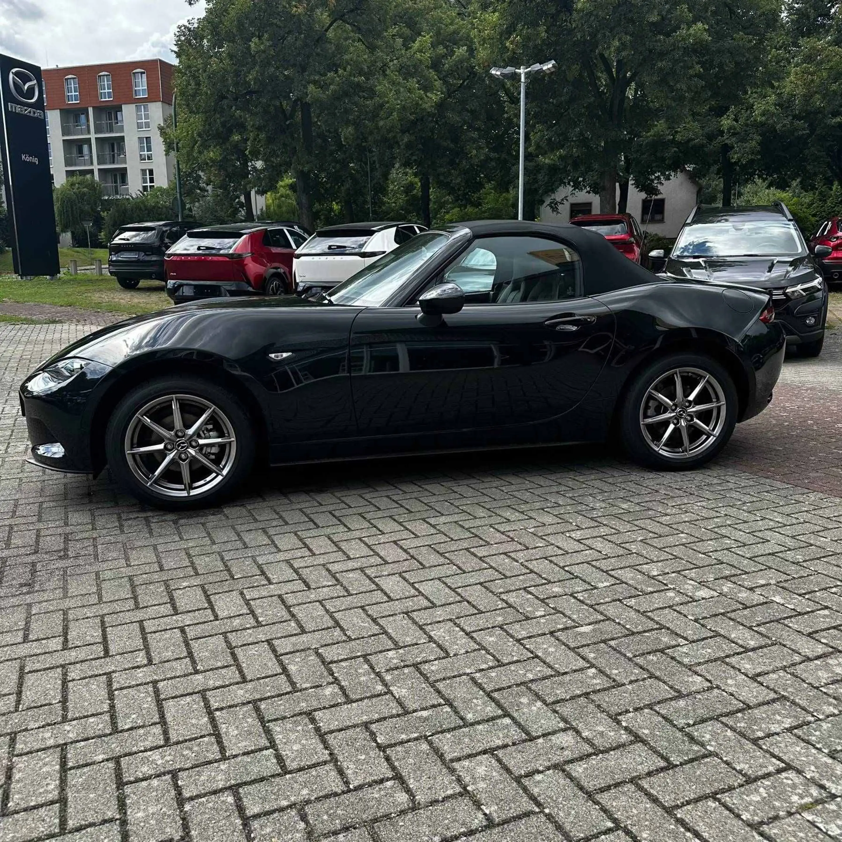 Mazda MX-5 1.5 SKYACTIV-G 132 Exclusive-Line — photo 8